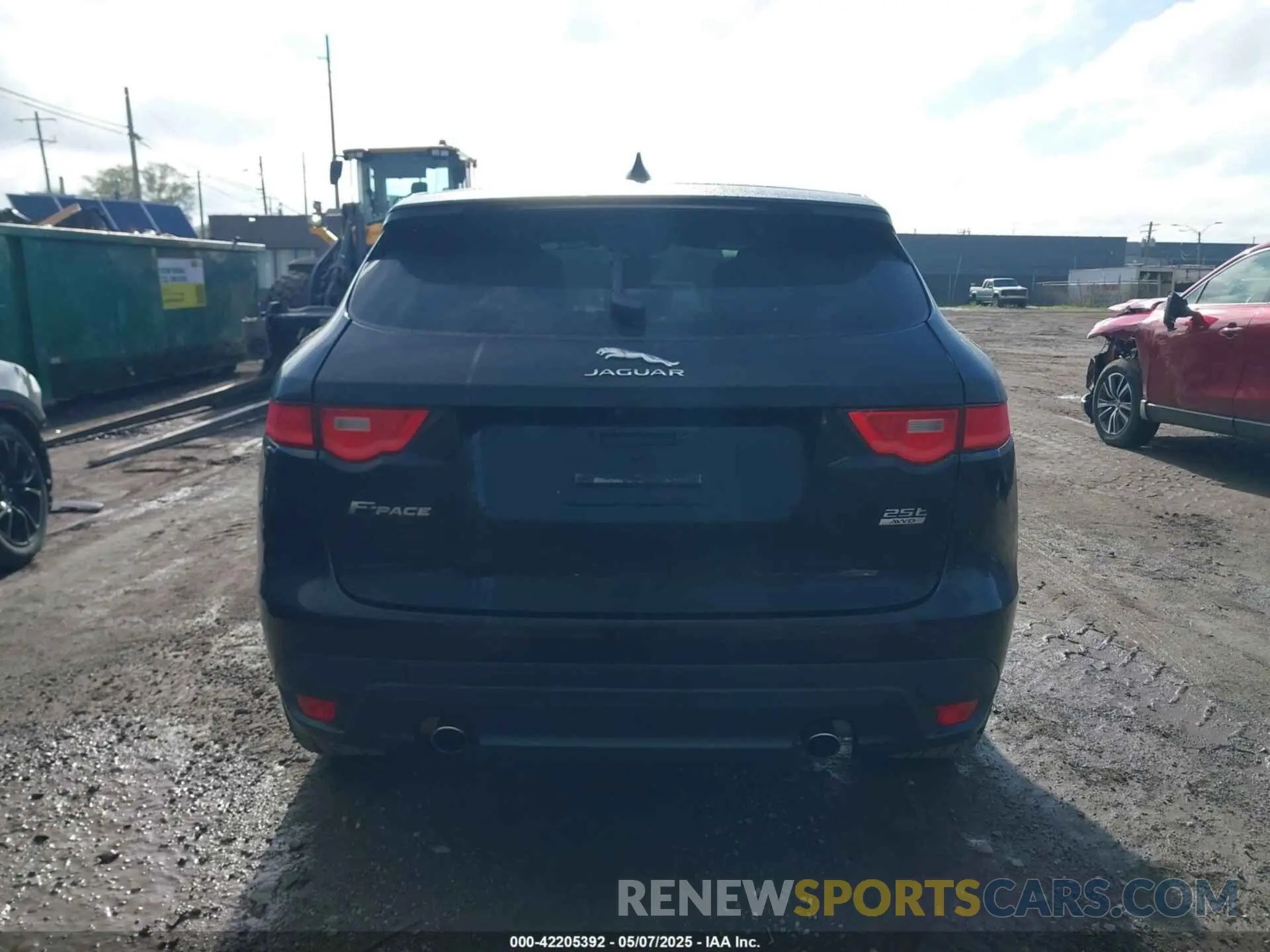 16 Photograph of a damaged car SADCJ2FX7LA645404 JAGUAR F-PACE 2020