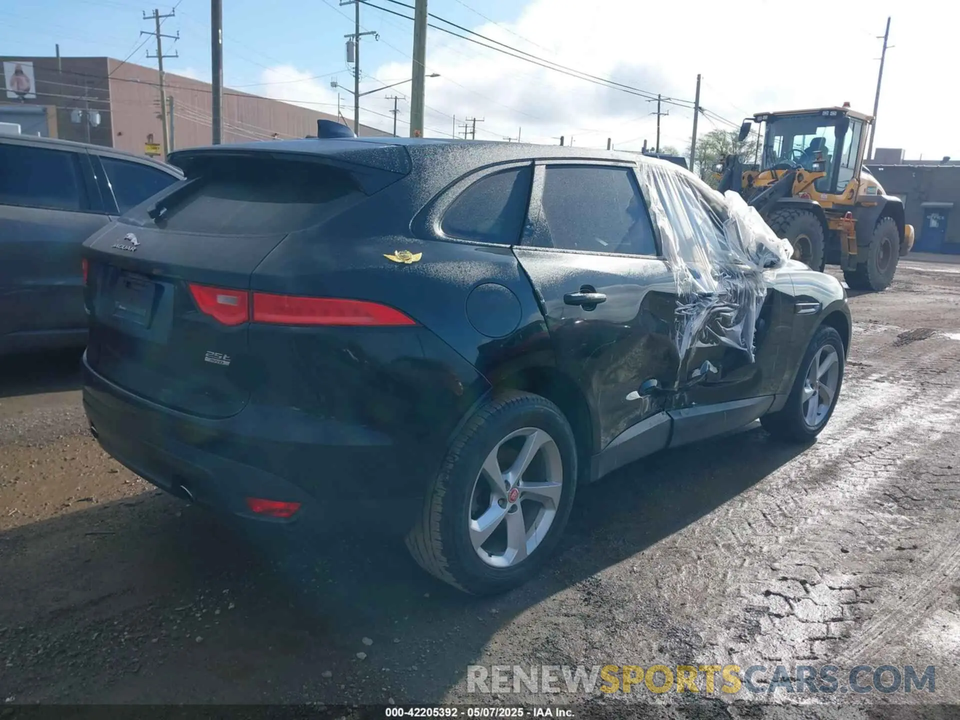 4 Photograph of a damaged car SADCJ2FX7LA645404 JAGUAR F-PACE 2020