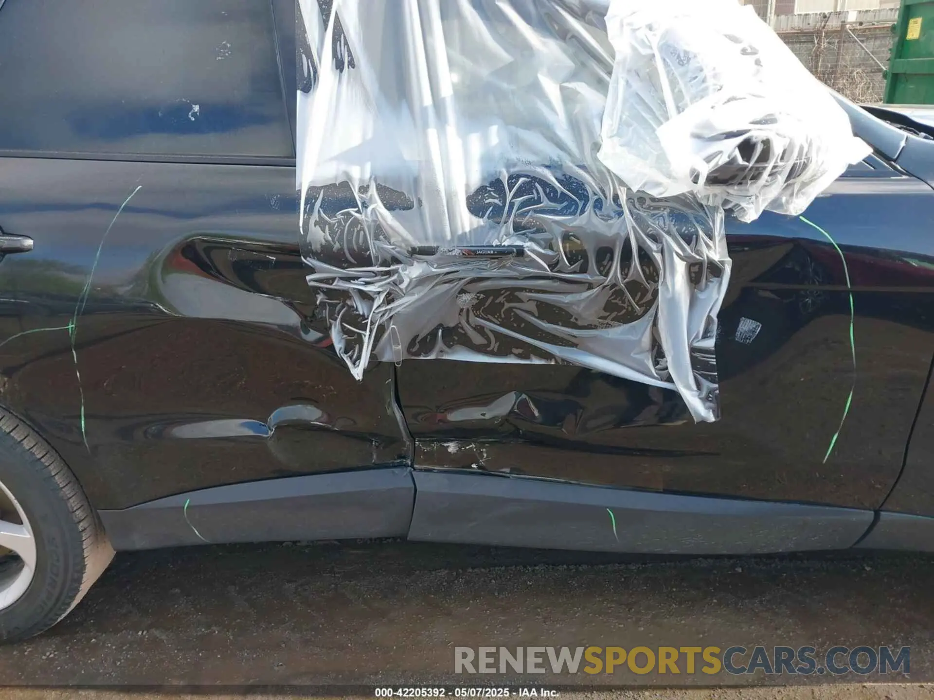 6 Photograph of a damaged car SADCJ2FX7LA645404 JAGUAR F-PACE 2020