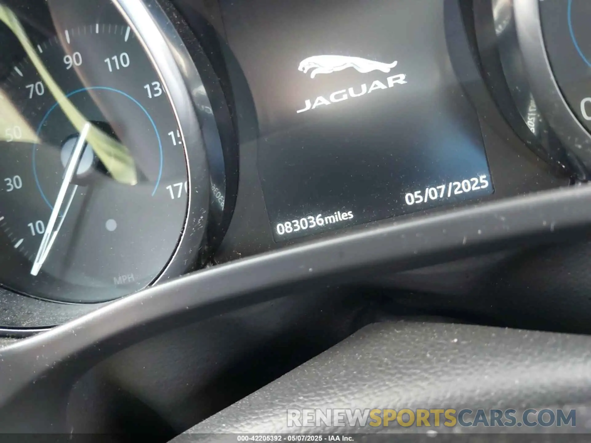 7 Photograph of a damaged car SADCJ2FX7LA645404 JAGUAR F-PACE 2020