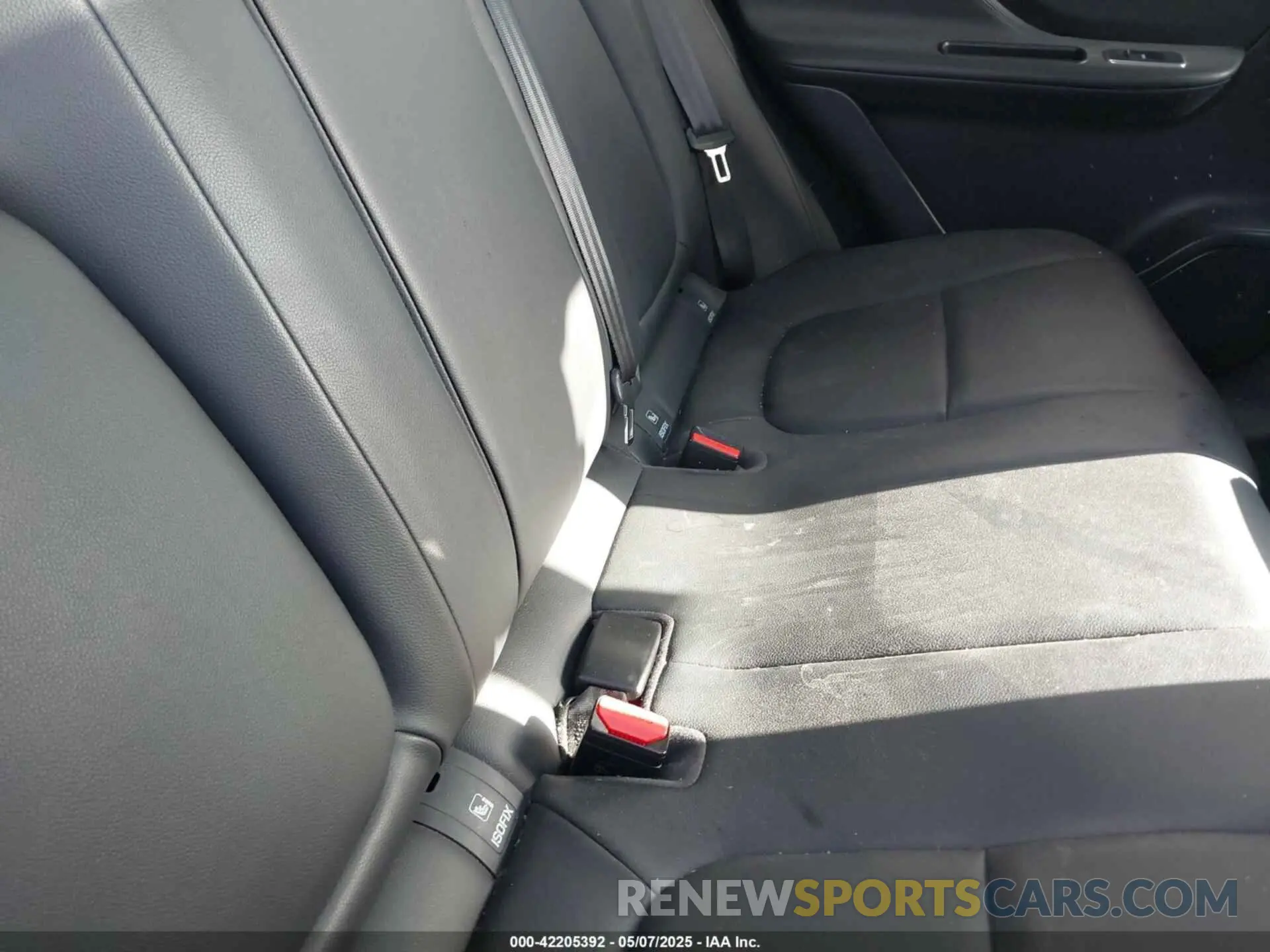 8 Photograph of a damaged car SADCJ2FX7LA645404 JAGUAR F-PACE 2020