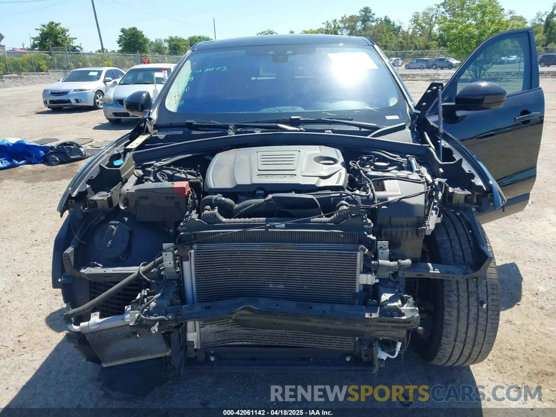 10 Photograph of a damaged car SADCJ2FX8LA632287 JAGUAR F-PACE 2020