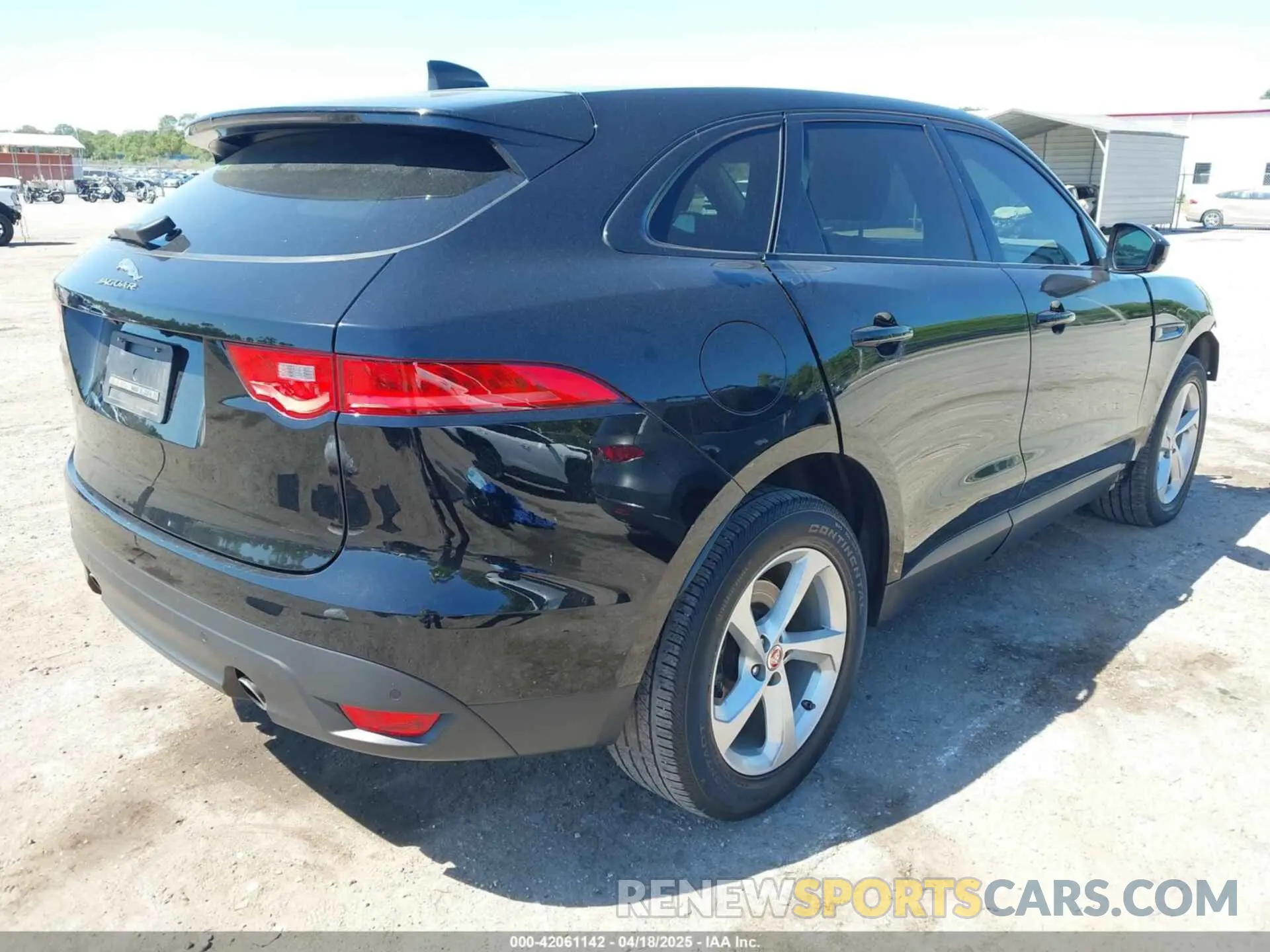 4 Photograph of a damaged car SADCJ2FX8LA632287 JAGUAR F-PACE 2020