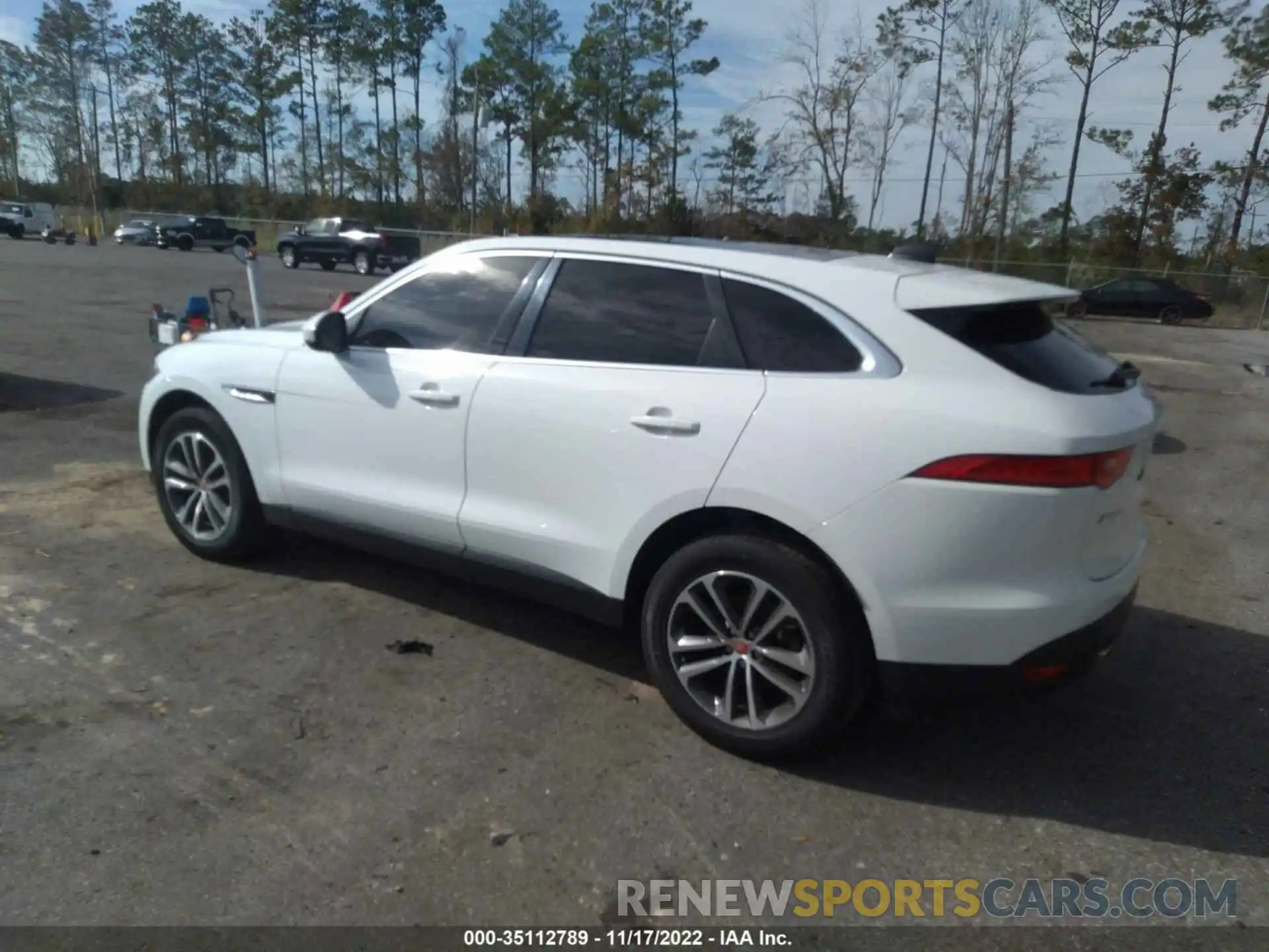 3 Photograph of a damaged car SADCJ2FX9LA622013 JAGUAR F-PACE 2020