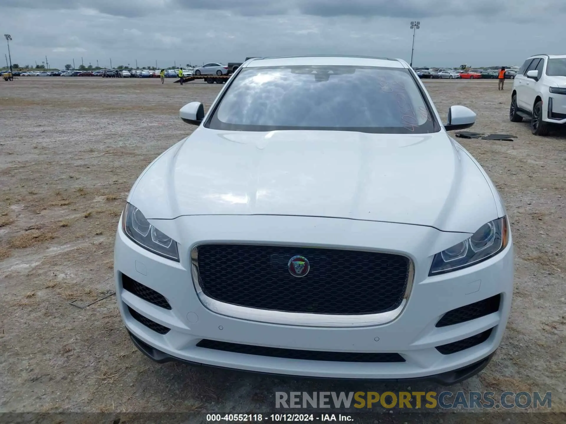 6 Photograph of a damaged car SADCJ2FX9LA622822 JAGUAR F-PACE 2020