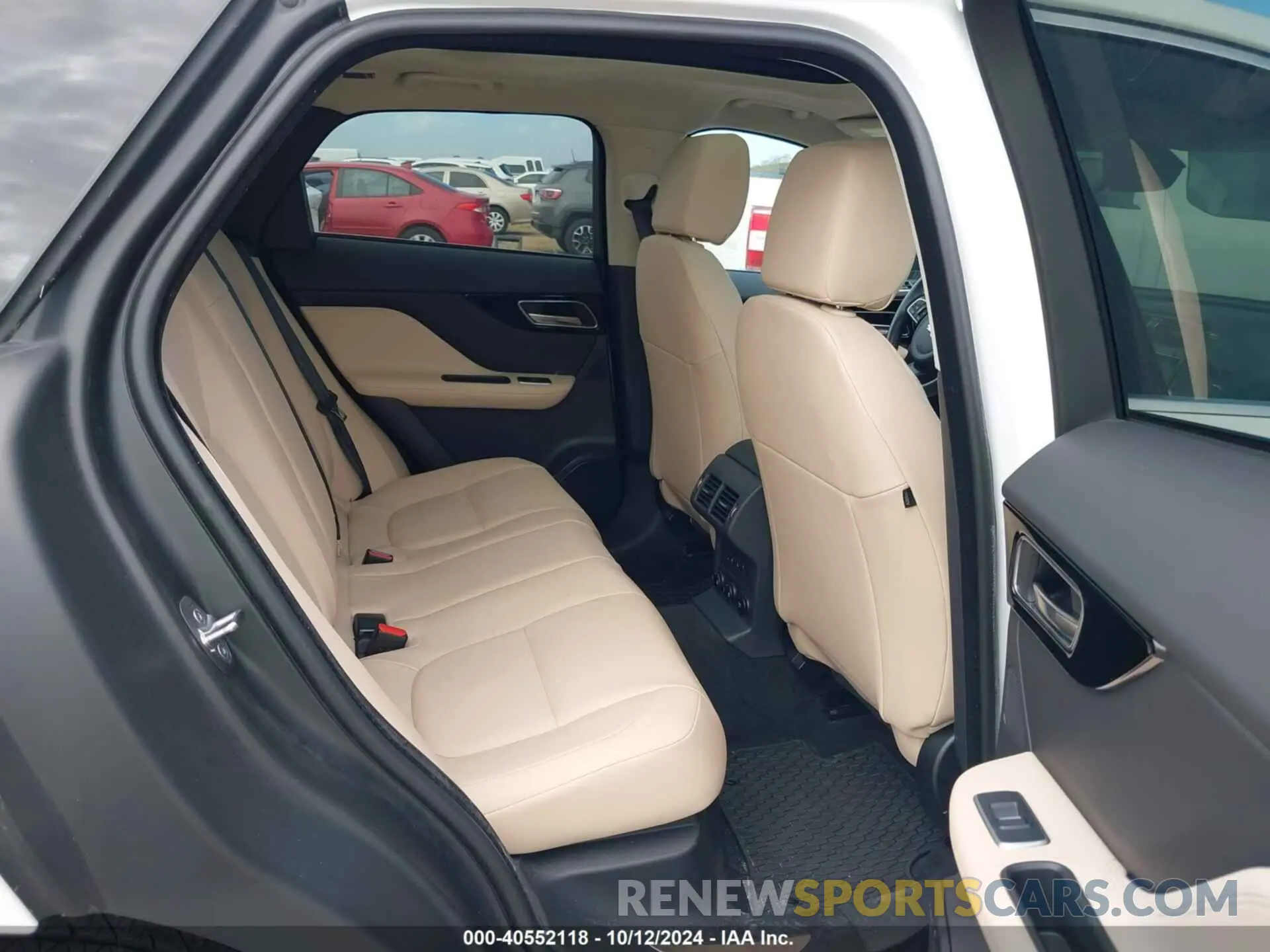 8 Photograph of a damaged car SADCJ2FX9LA622822 JAGUAR F-PACE 2020