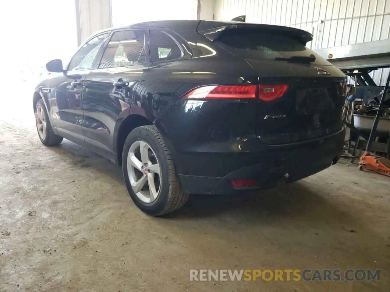 3 Photograph of a damaged car SADCJ2FX9LA645436 JAGUAR F-PACE 2020