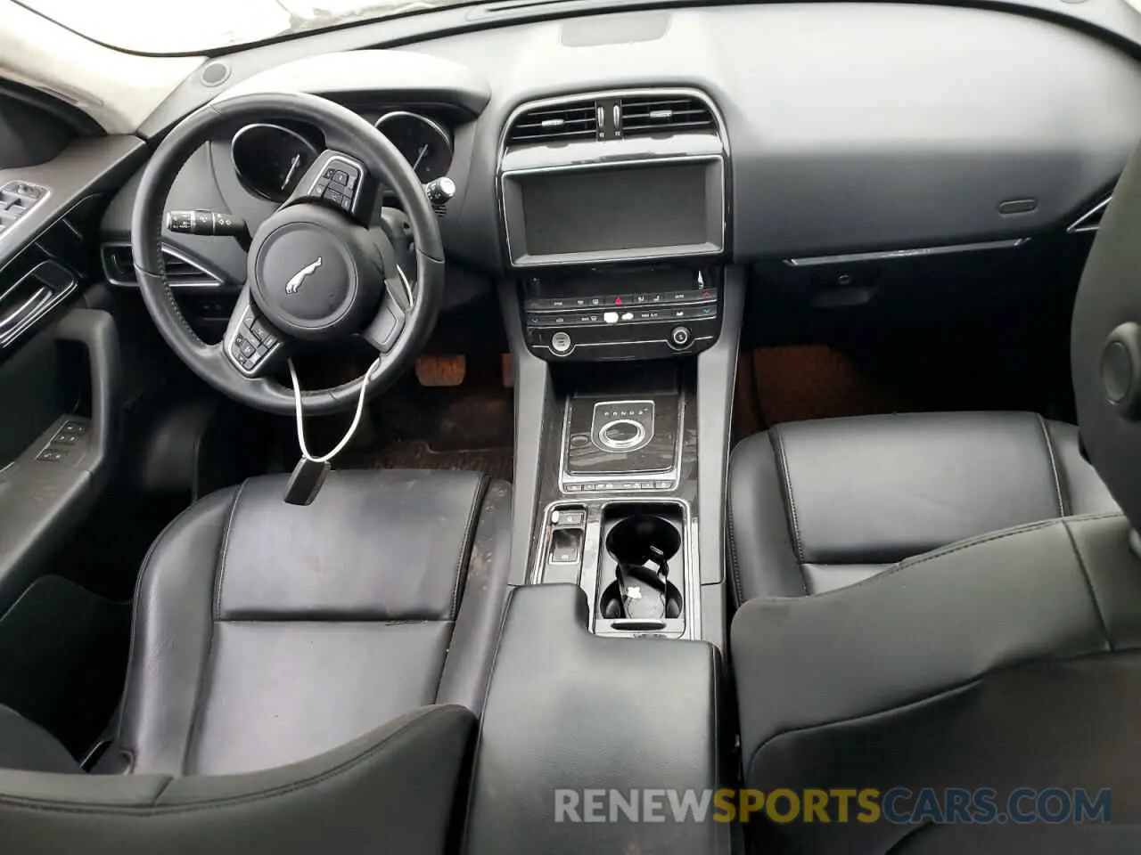 8 Photograph of a damaged car SADCJ2FXXLA635899 JAGUAR F-PACE 2020