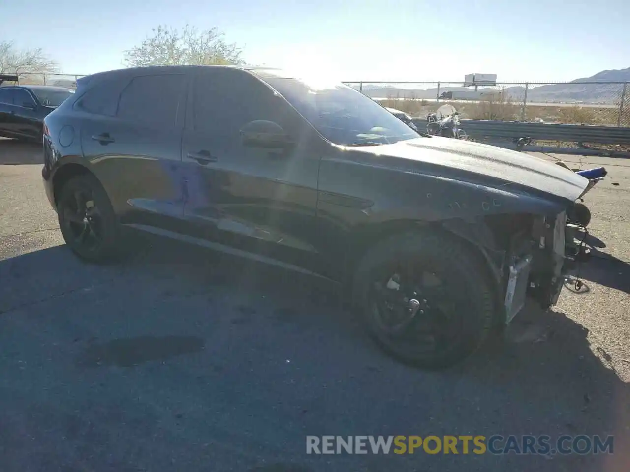 4 Photograph of a damaged car SADCJ2GX2LA655305 JAGUAR F-PACE 2020