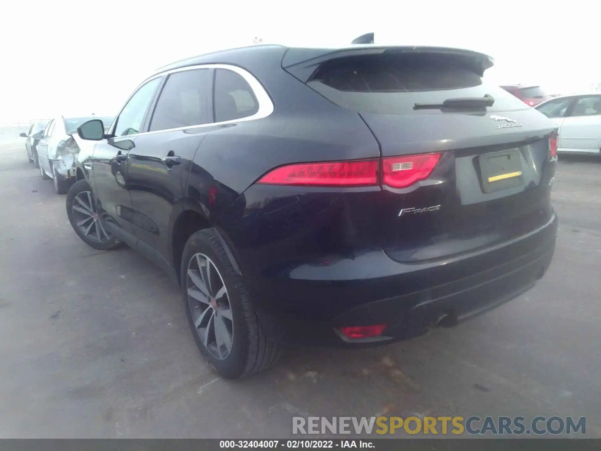 3 Photograph of a damaged car SADCK2FX0LA643765 JAGUAR F-PACE 2020