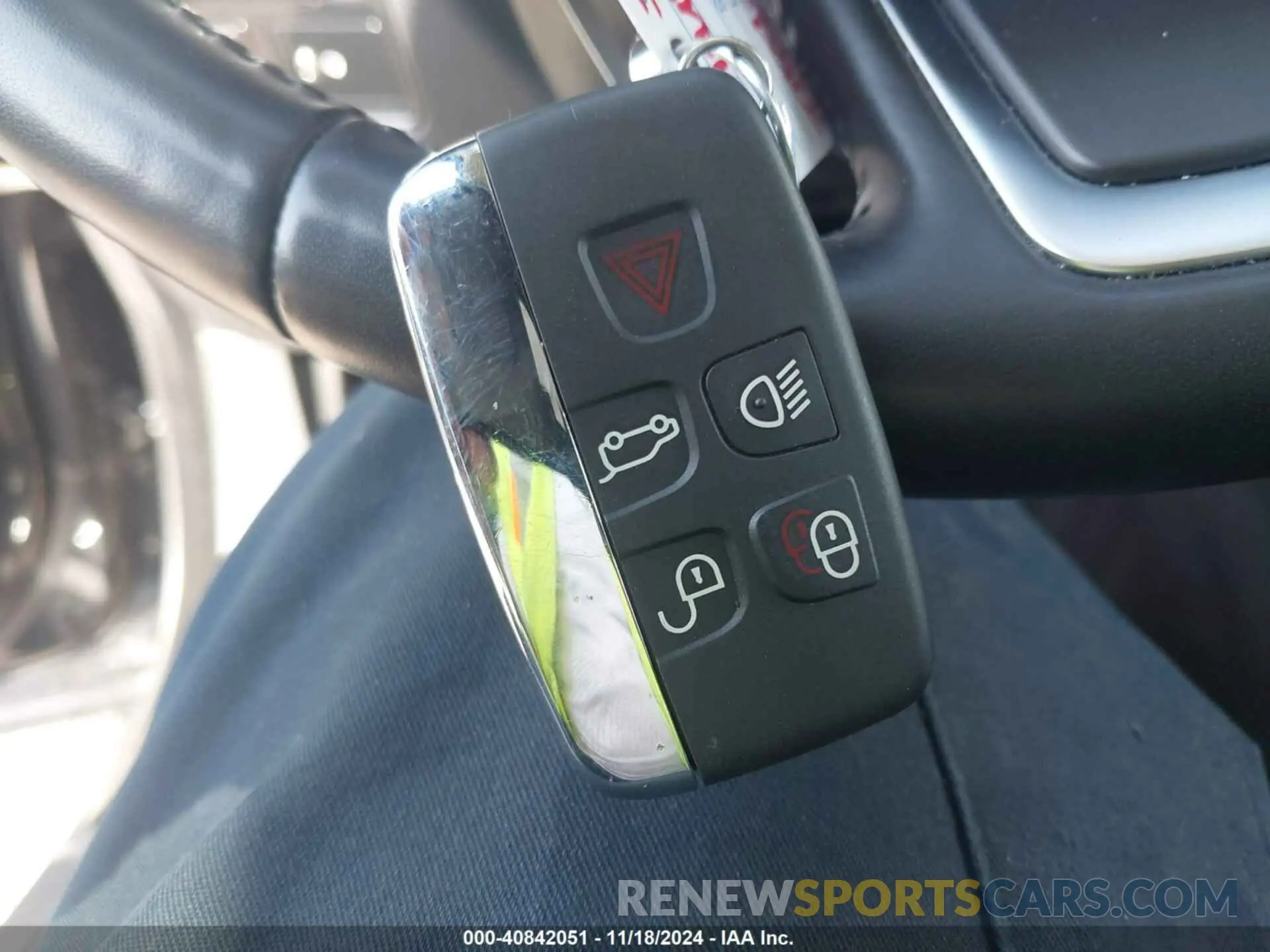 11 Photograph of a damaged car SADCK2FX8LA659499 JAGUAR F-PACE 2020
