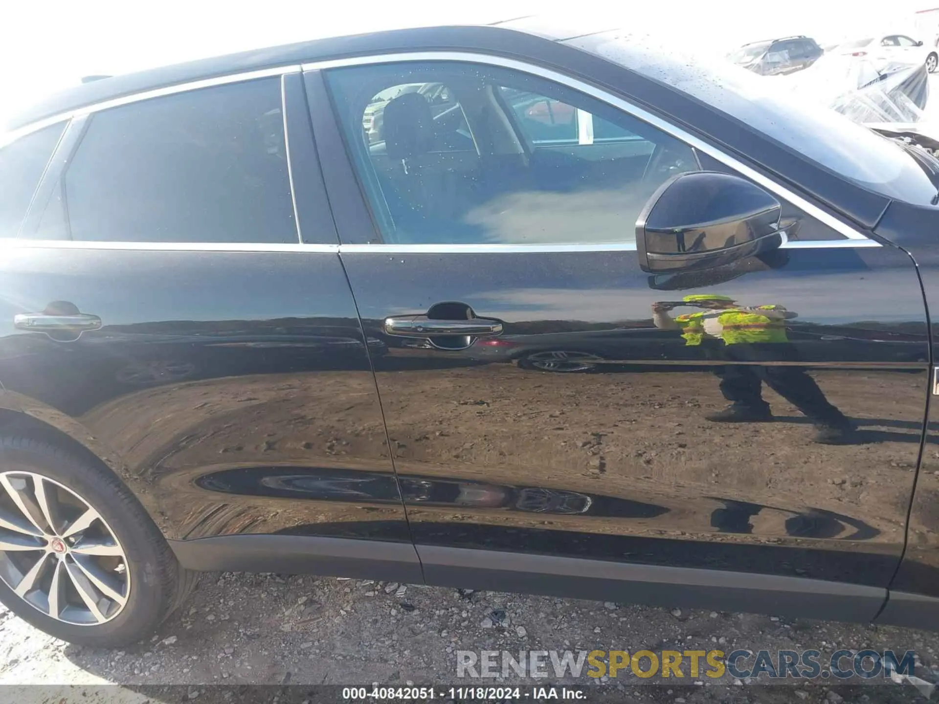 13 Photograph of a damaged car SADCK2FX8LA659499 JAGUAR F-PACE 2020
