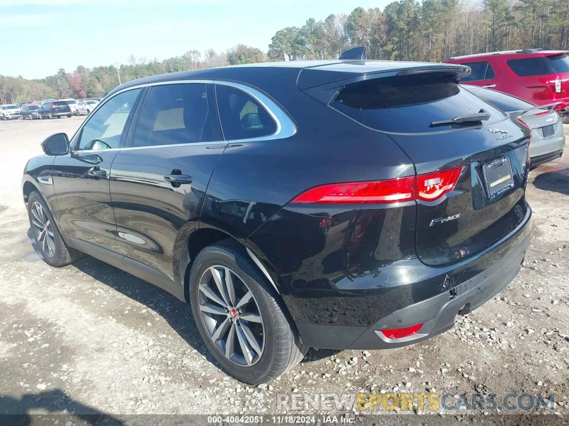 3 Photograph of a damaged car SADCK2FX8LA659499 JAGUAR F-PACE 2020