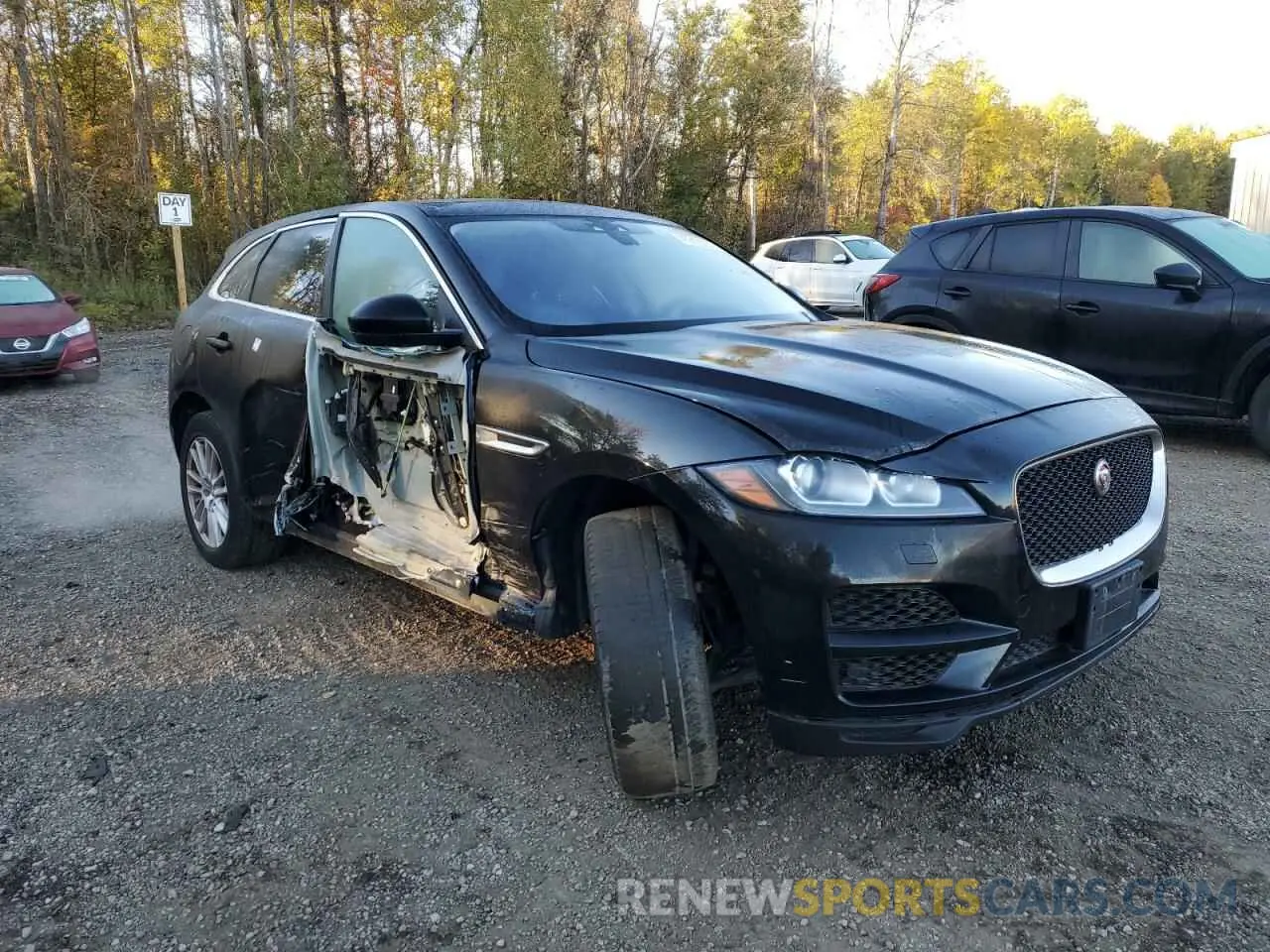 4 Photograph of a damaged car SADCK2FX9LA637639 JAGUAR F-PACE 2020