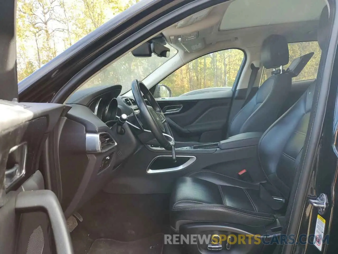7 Photograph of a damaged car SADCK2FX9LA637639 JAGUAR F-PACE 2020