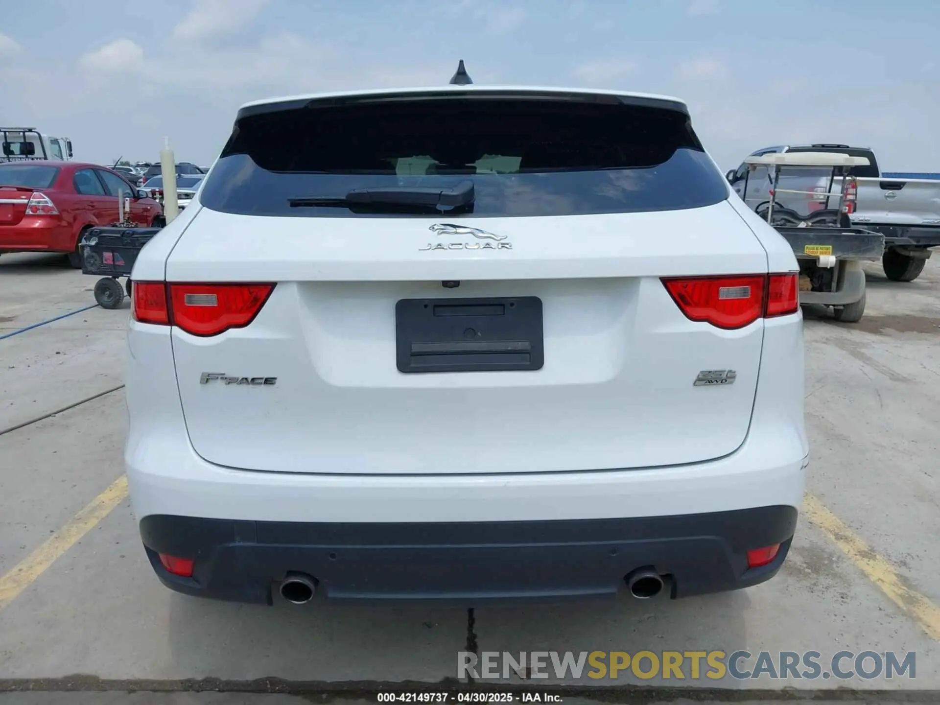 17 Photograph of a damaged car SADCK2FXXLA622776 JAGUAR F-PACE 2020