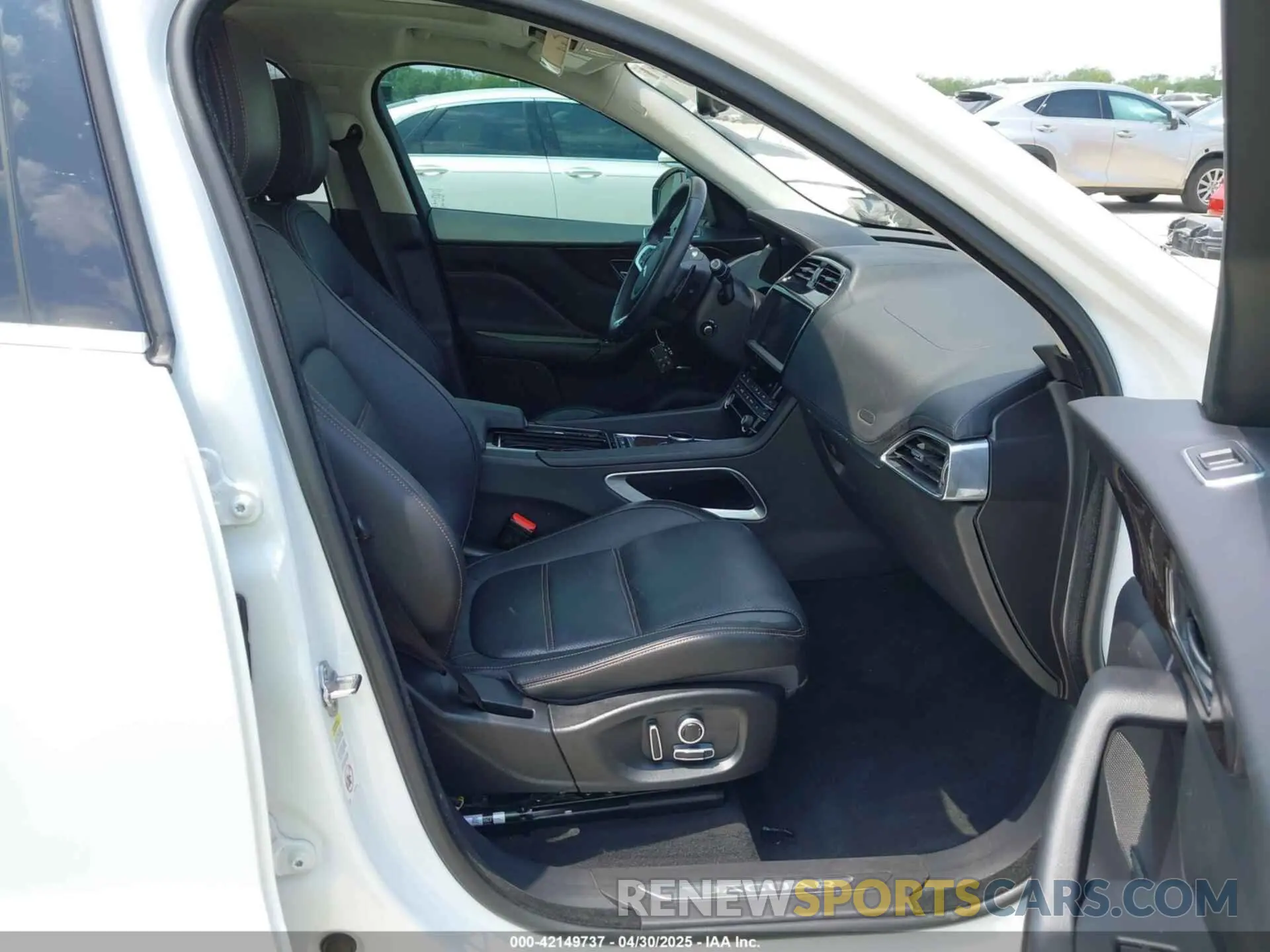 5 Photograph of a damaged car SADCK2FXXLA622776 JAGUAR F-PACE 2020