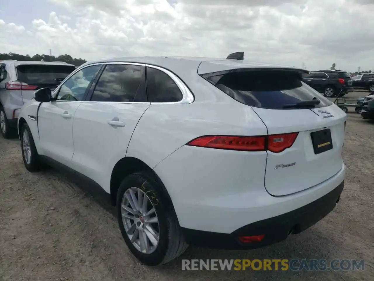 3 Photograph of a damaged car SADCK2GX0LA638953 JAGUAR F-PACE 2020