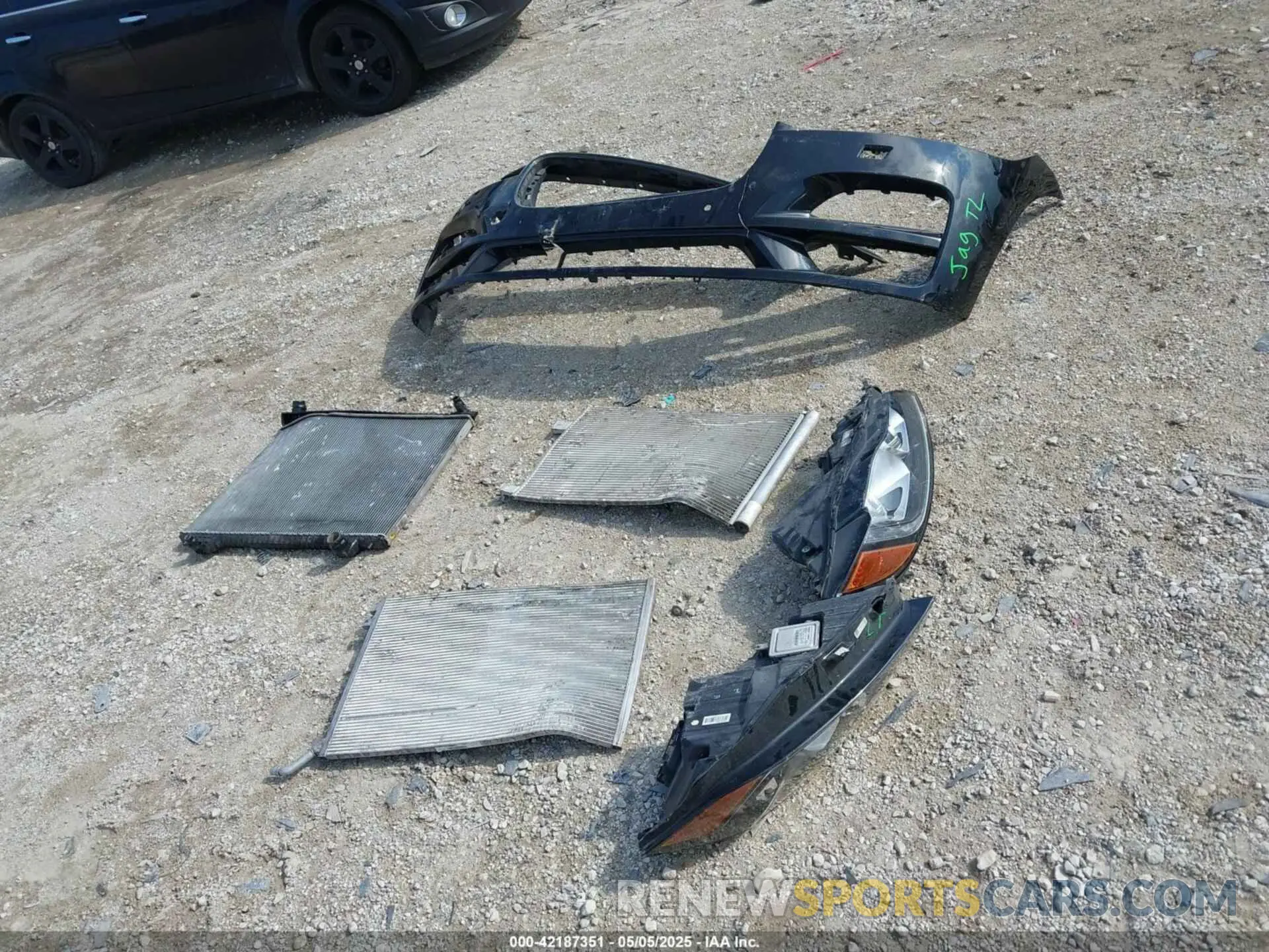 12 Photograph of a damaged car SADCK2GX1LA638590 JAGUAR F-PACE 2020