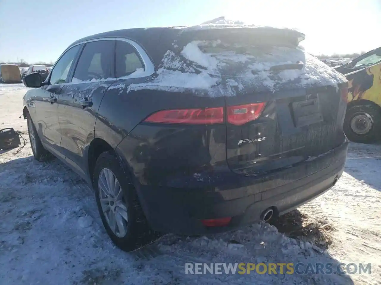 3 Photograph of a damaged car SADCK2GX1LA638640 JAGUAR F-PACE 2020