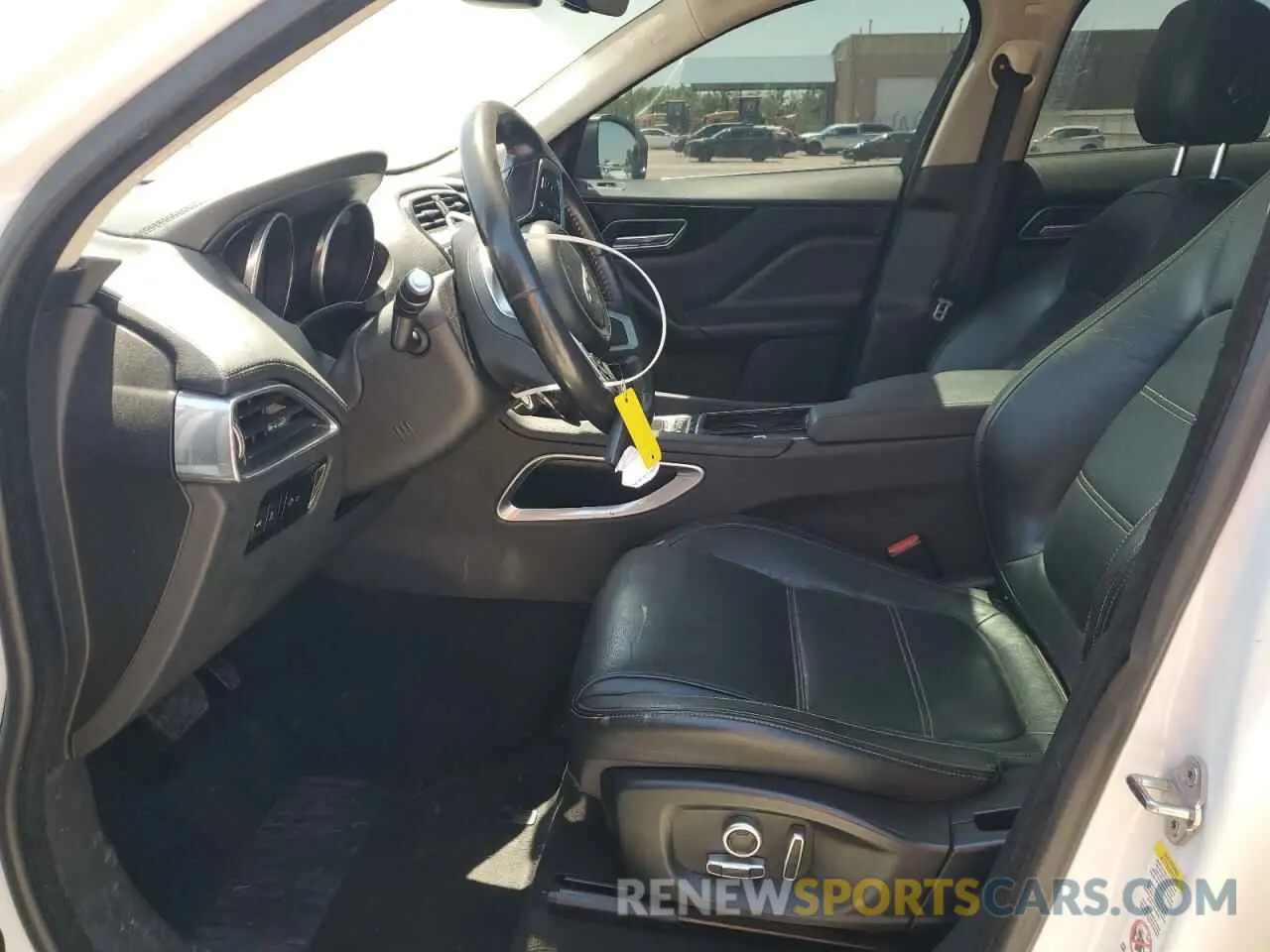 7 Photograph of a damaged car SADCK2GX2LA633902 JAGUAR F-PACE 2020