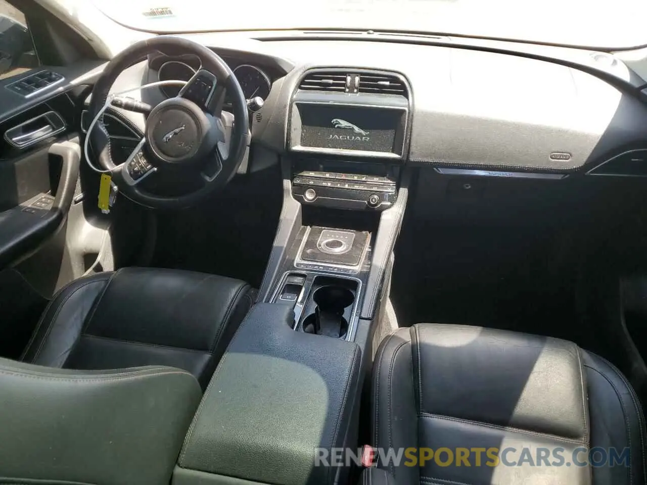 8 Photograph of a damaged car SADCK2GX2LA633902 JAGUAR F-PACE 2020