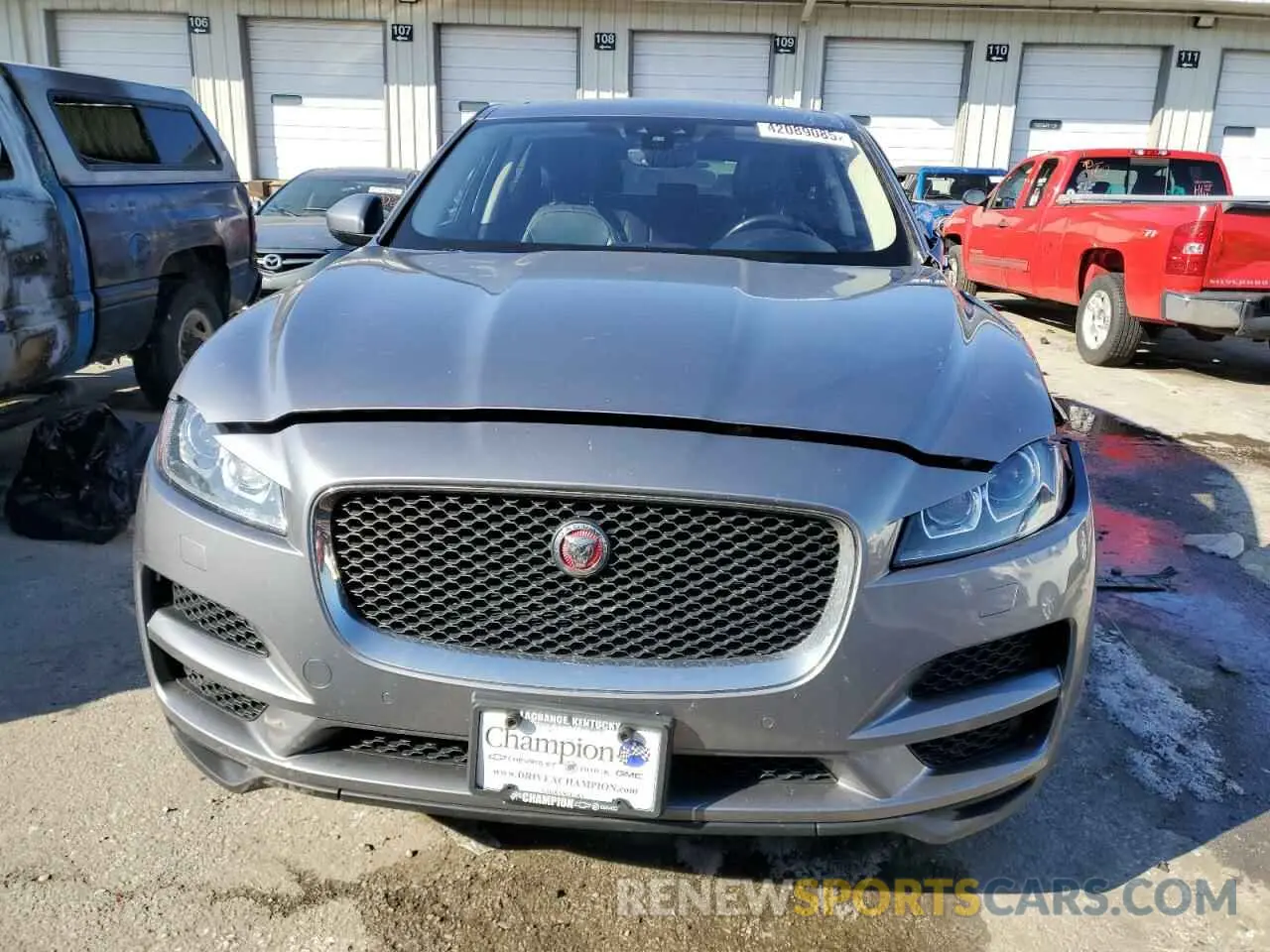 5 Photograph of a damaged car SADCK2GX2LA634581 JAGUAR F-PACE 2020