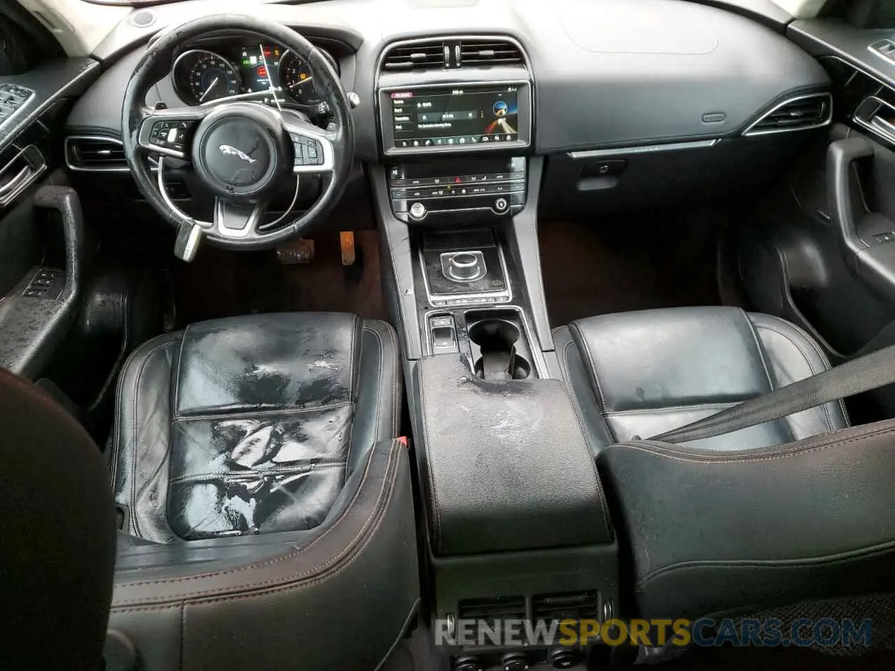 8 Photograph of a damaged car SADCK2GX2LA634810 JAGUAR F-PACE 2020