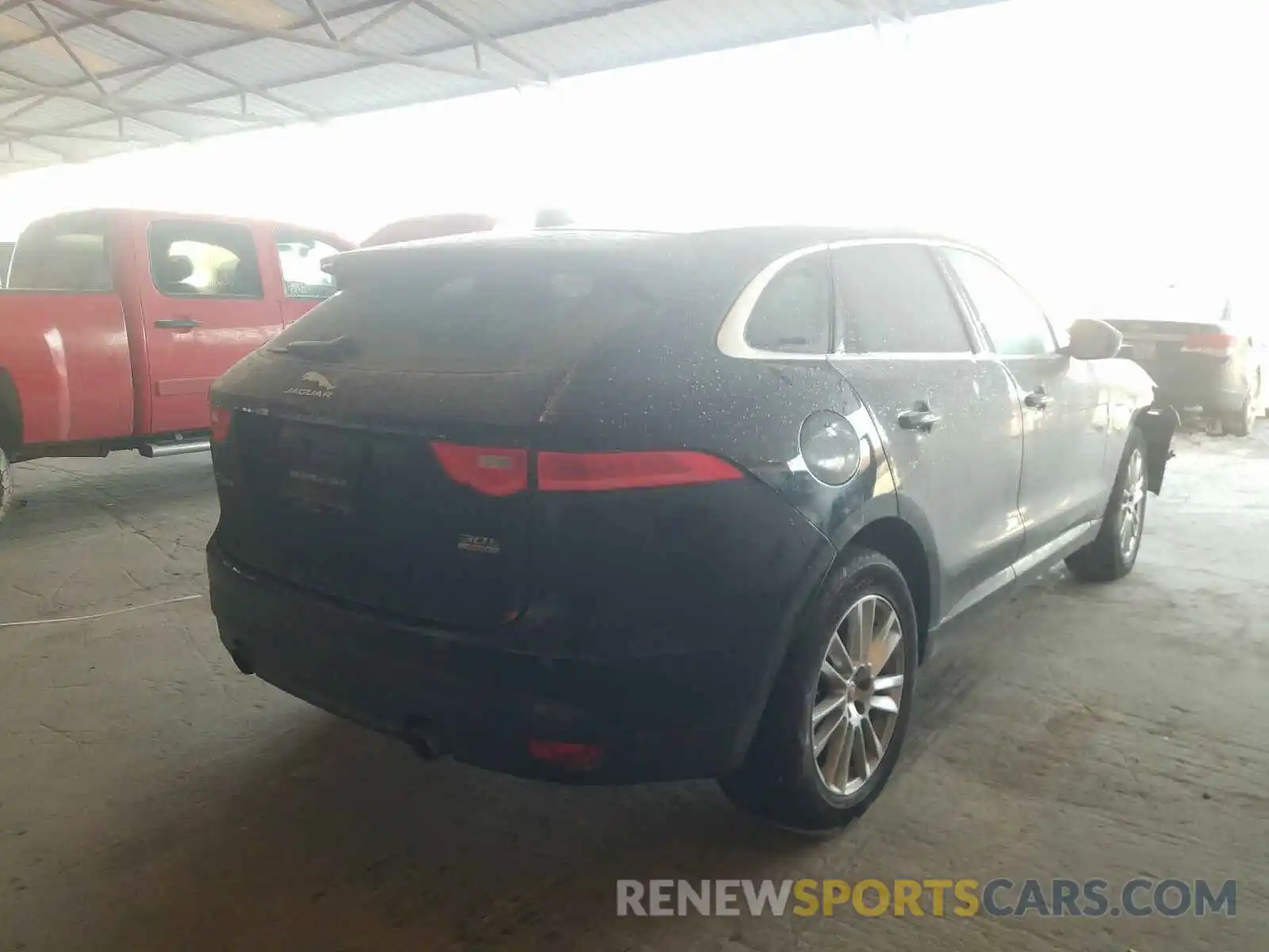 4 Photograph of a damaged car SADCK2GX3LA633875 JAGUAR F-PACE 2020