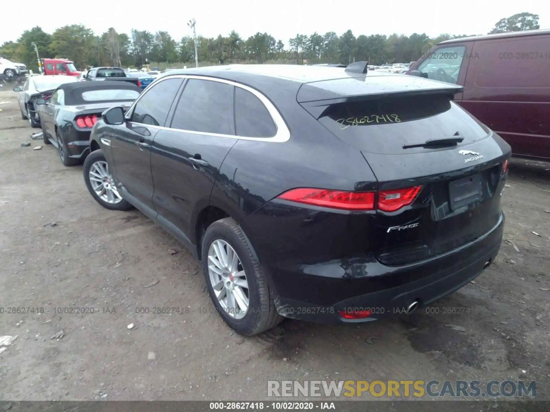 3 Photograph of a damaged car SADCK2GX3LA634718 JAGUAR F-PACE 2020