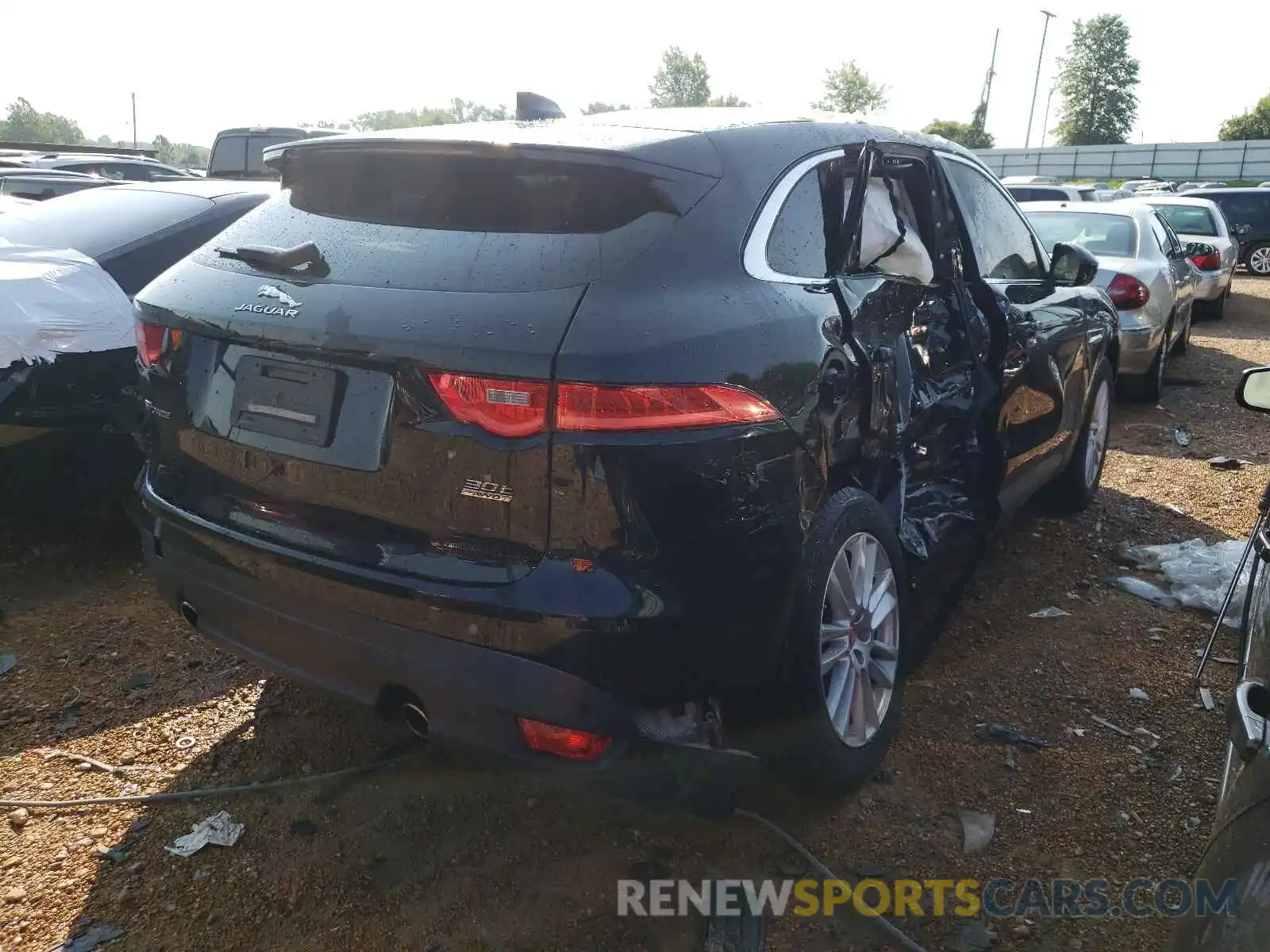 4 Photograph of a damaged car SADCK2GX5LA639242 JAGUAR F-PACE 2020