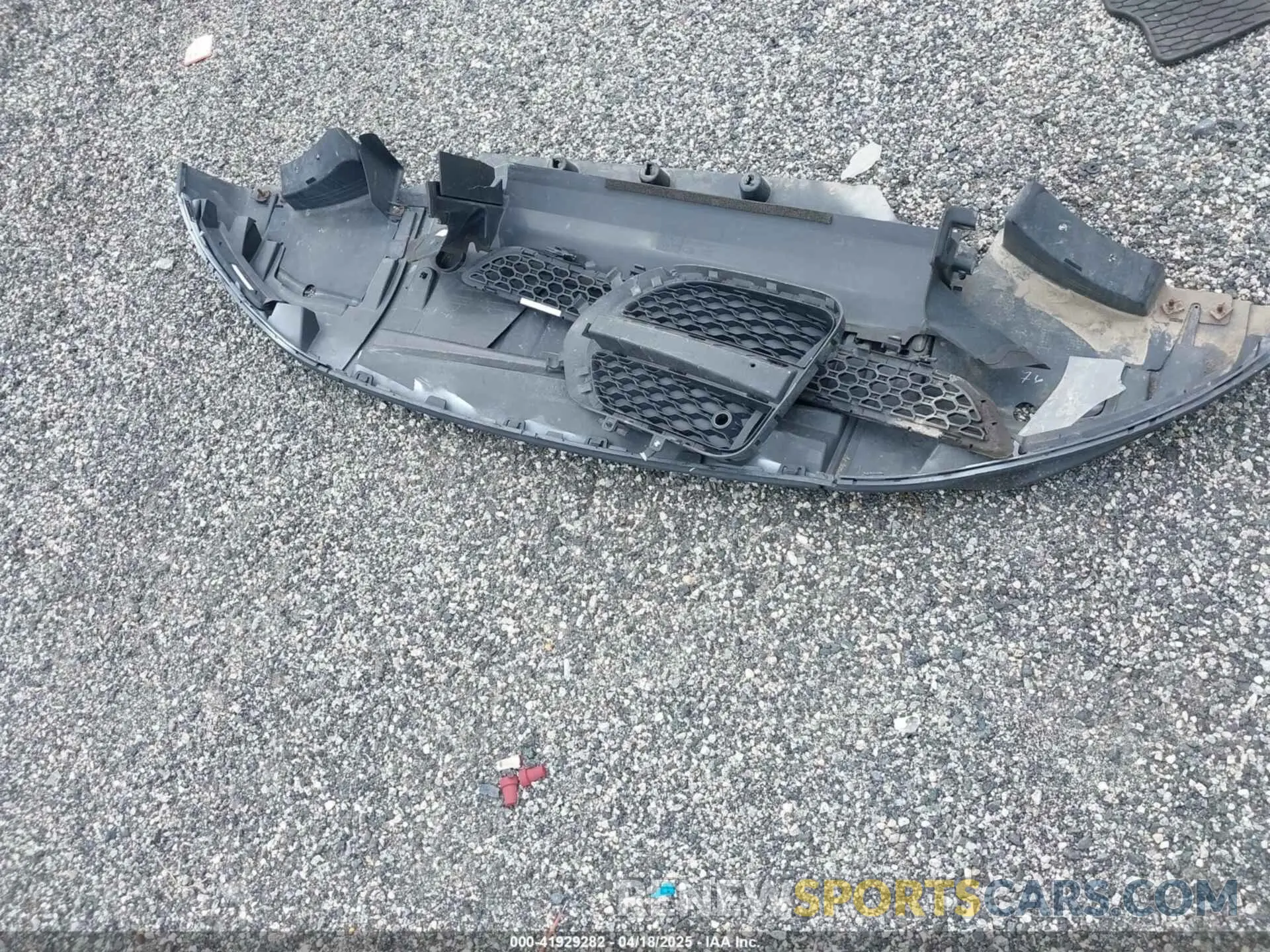 12 Photograph of a damaged car SADCK2GX7LA647309 JAGUAR F-PACE 2020