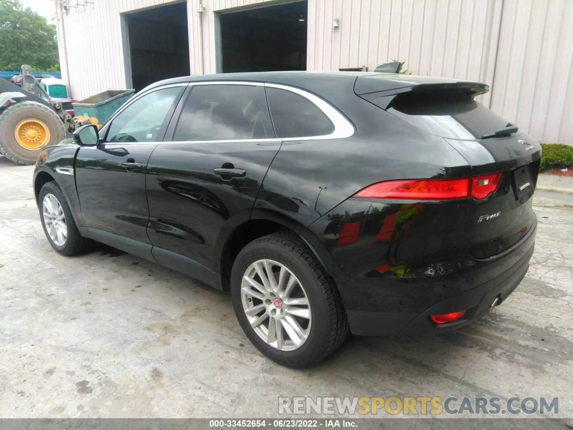 3 Photograph of a damaged car SADCK2GX8LA634469 JAGUAR F-PACE 2020