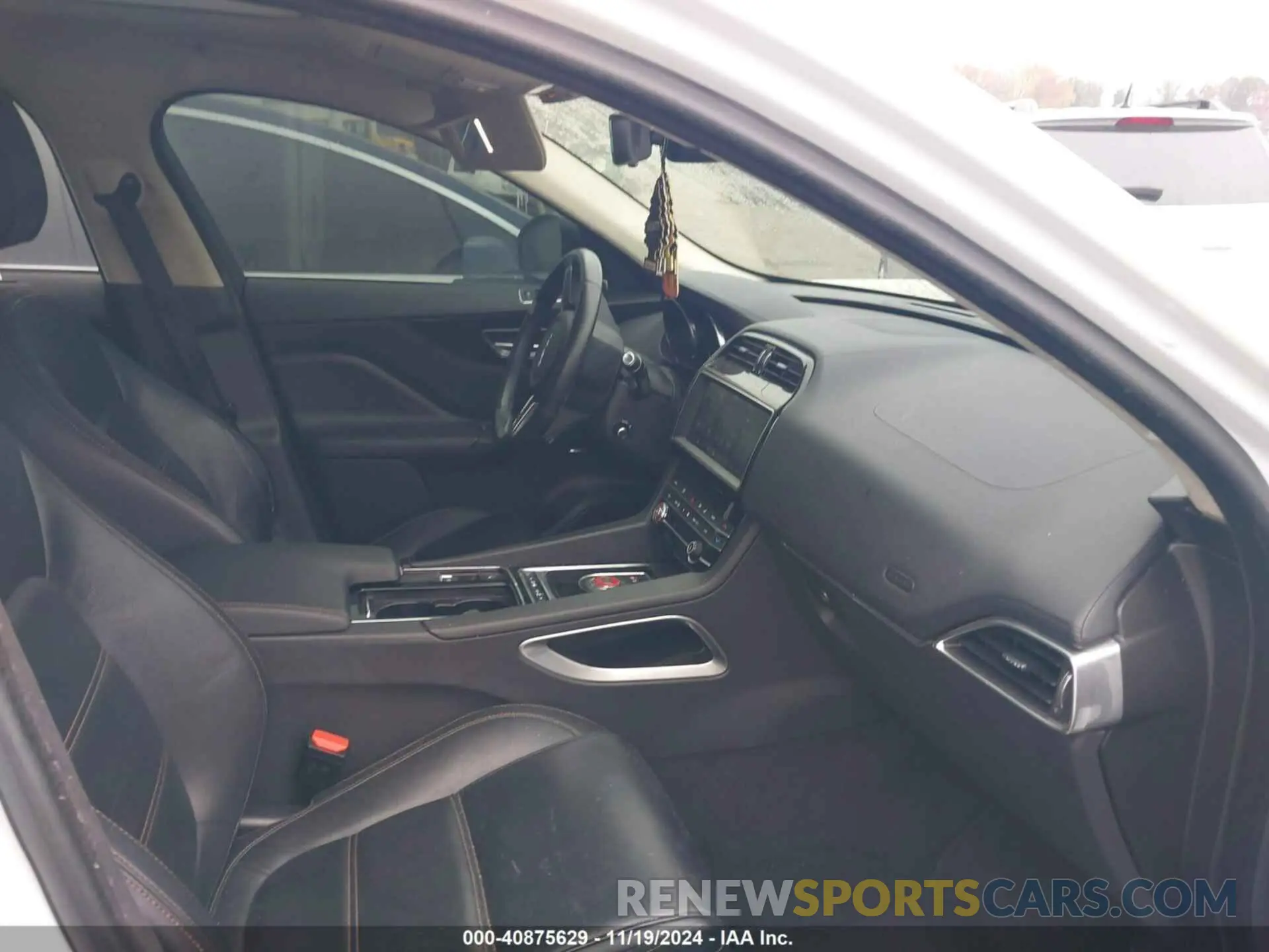 5 Photograph of a damaged car SADCK2GX8LA641244 JAGUAR F-PACE 2020