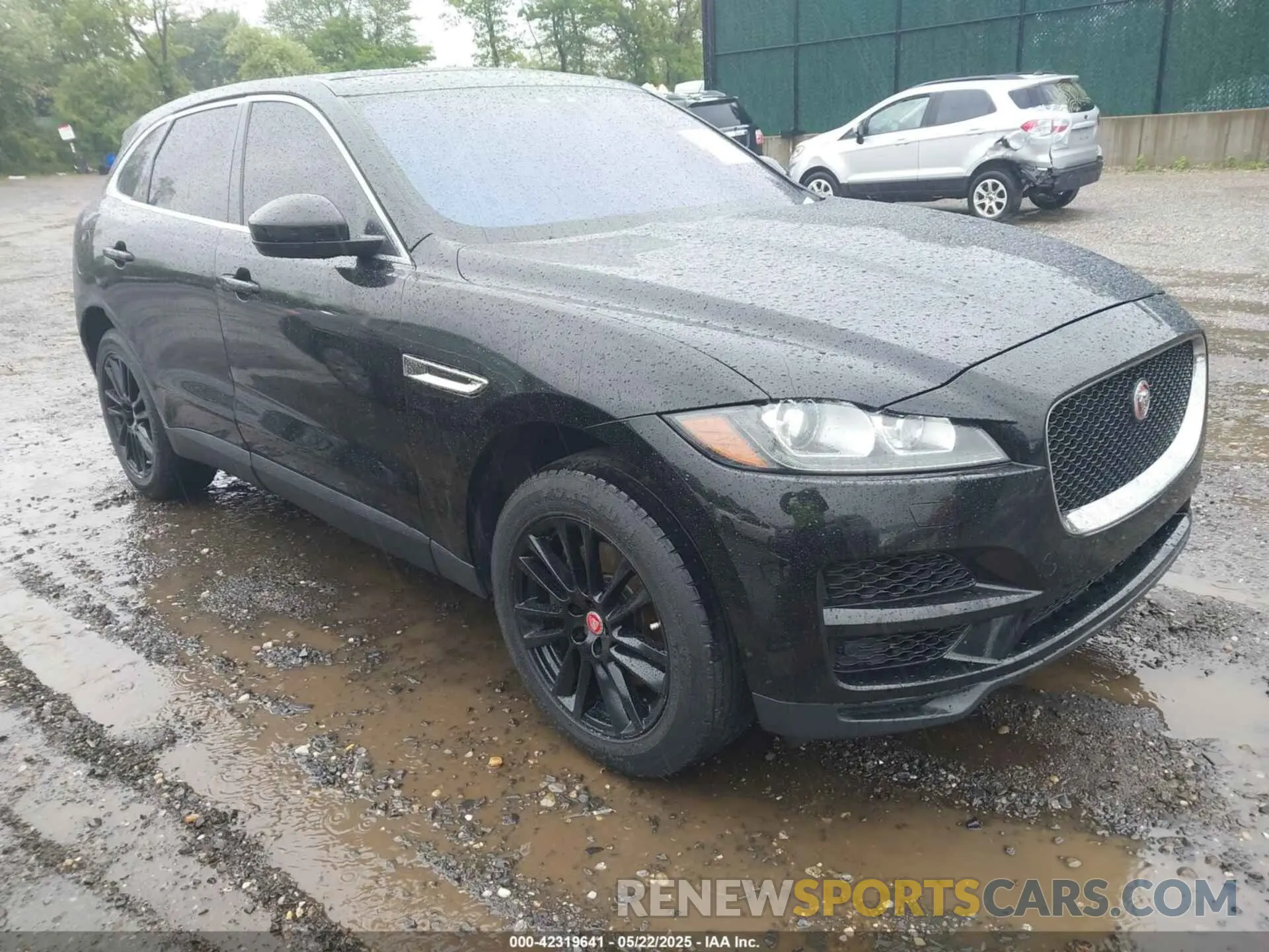 1 Photograph of a damaged car SADCK2GX9LA633699 JAGUAR F-PACE 2020