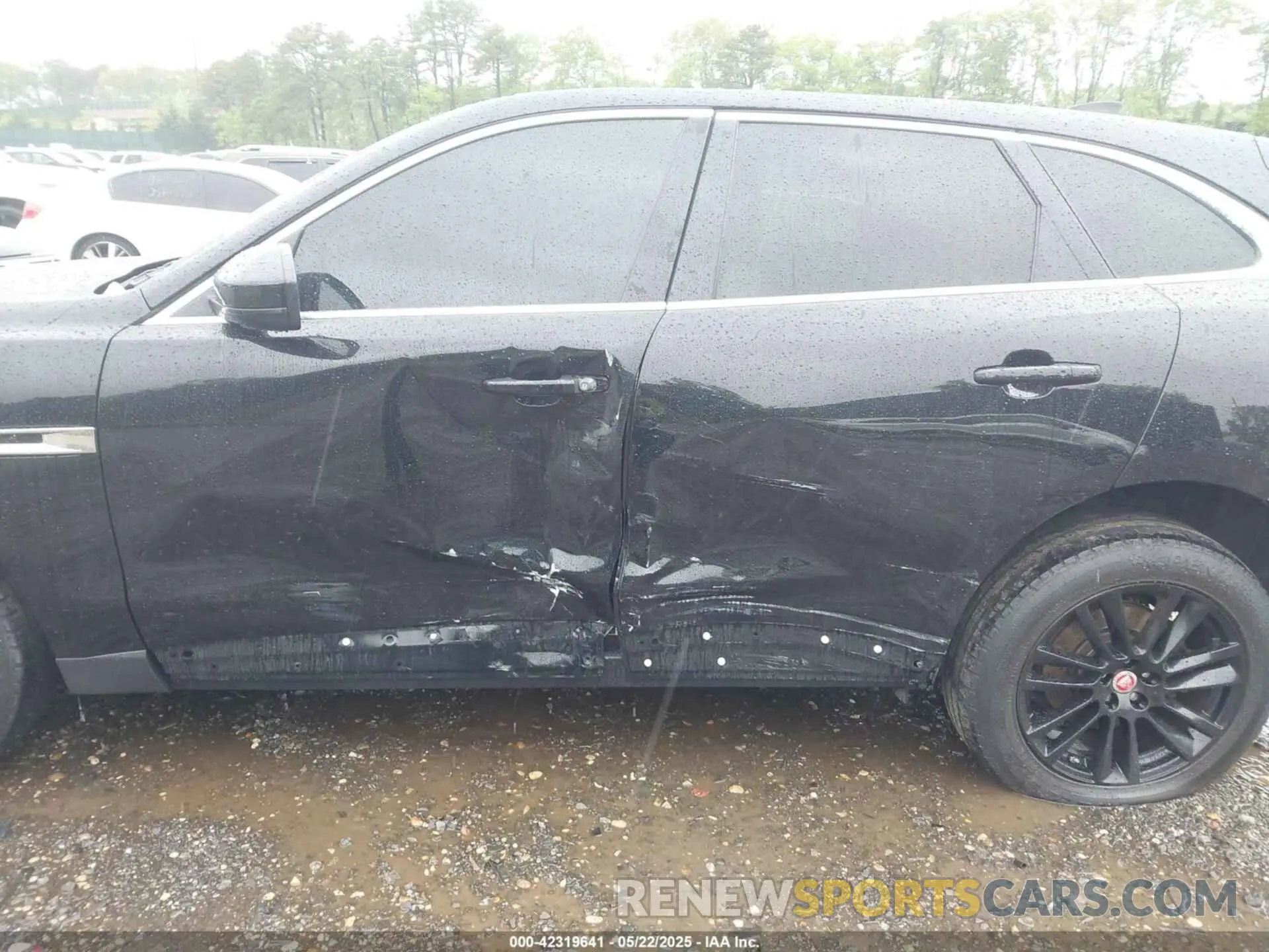6 Photograph of a damaged car SADCK2GX9LA633699 JAGUAR F-PACE 2020