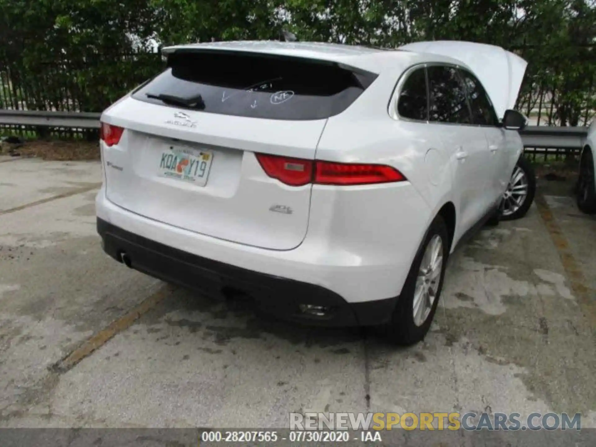 2 Photograph of a damaged car SADCK2GX9LA634903 JAGUAR F-PACE 2020