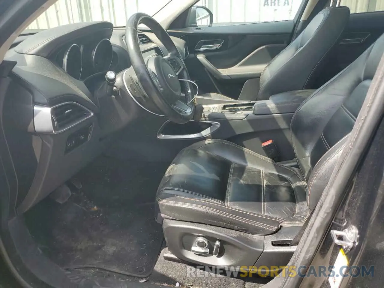 7 Photograph of a damaged car SADCK2GX9LA638255 JAGUAR F-PACE 2020