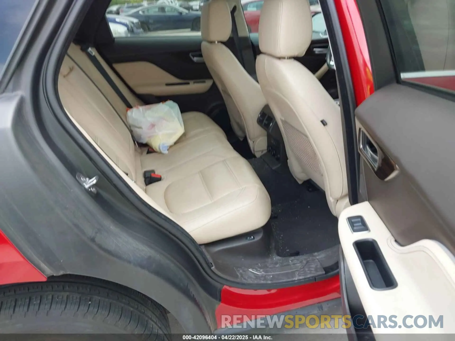 8 Photograph of a damaged car SADCK2GXXLA621934 JAGUAR F-PACE 2020