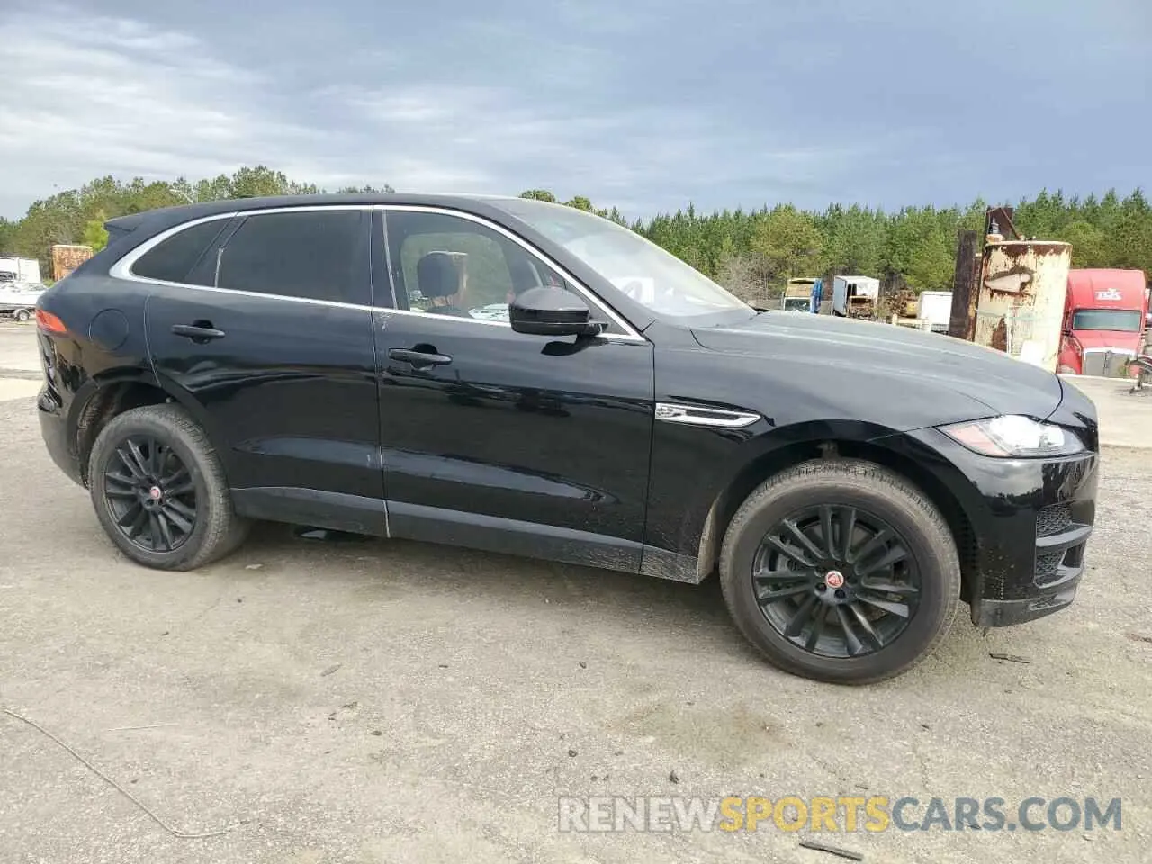 4 Photograph of a damaged car SADCK2GXXLA636451 JAGUAR F-PACE 2020