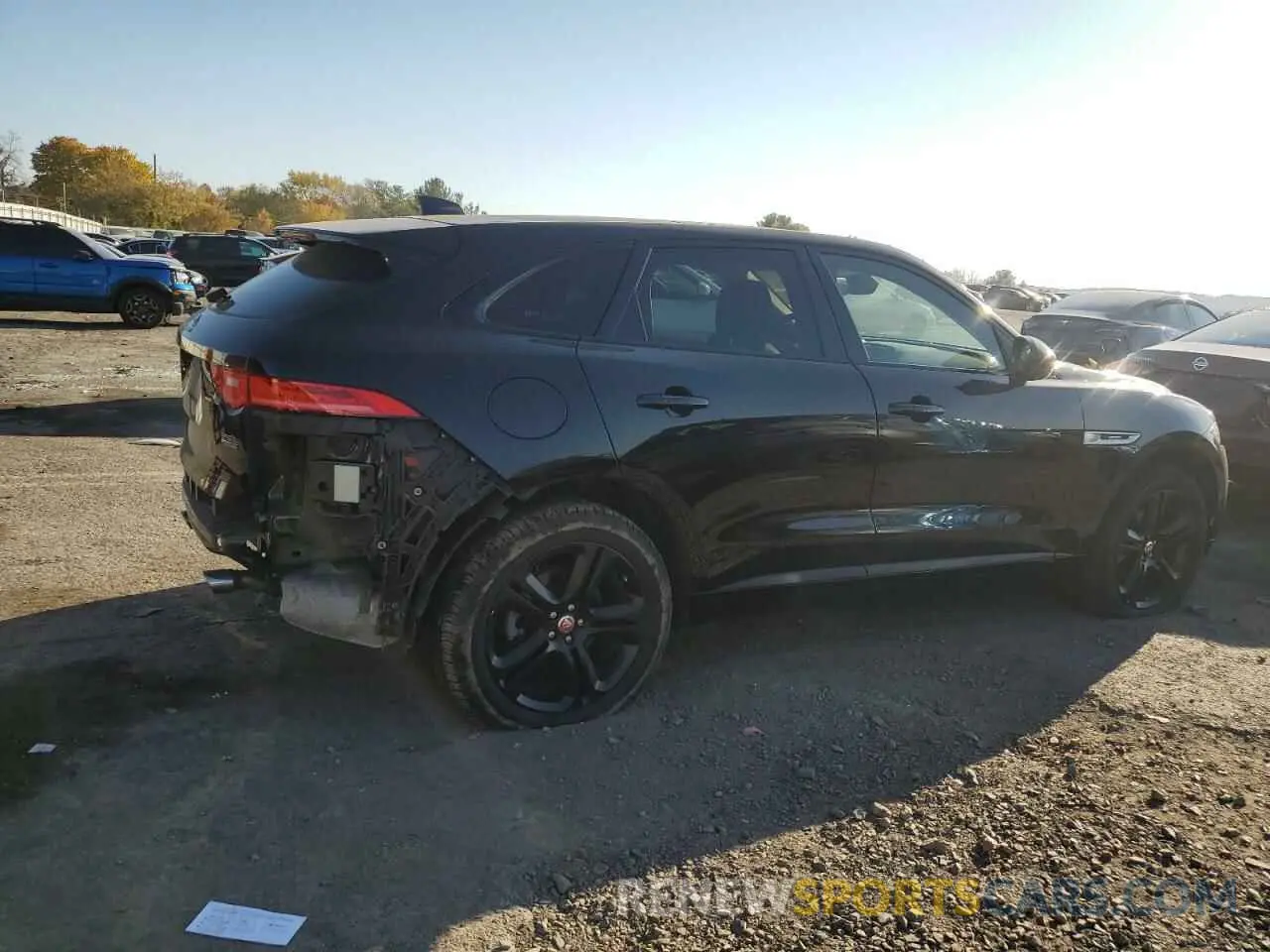 3 Photograph of a damaged car SADCL2FX1LA636658 JAGUAR F-PACE 2020
