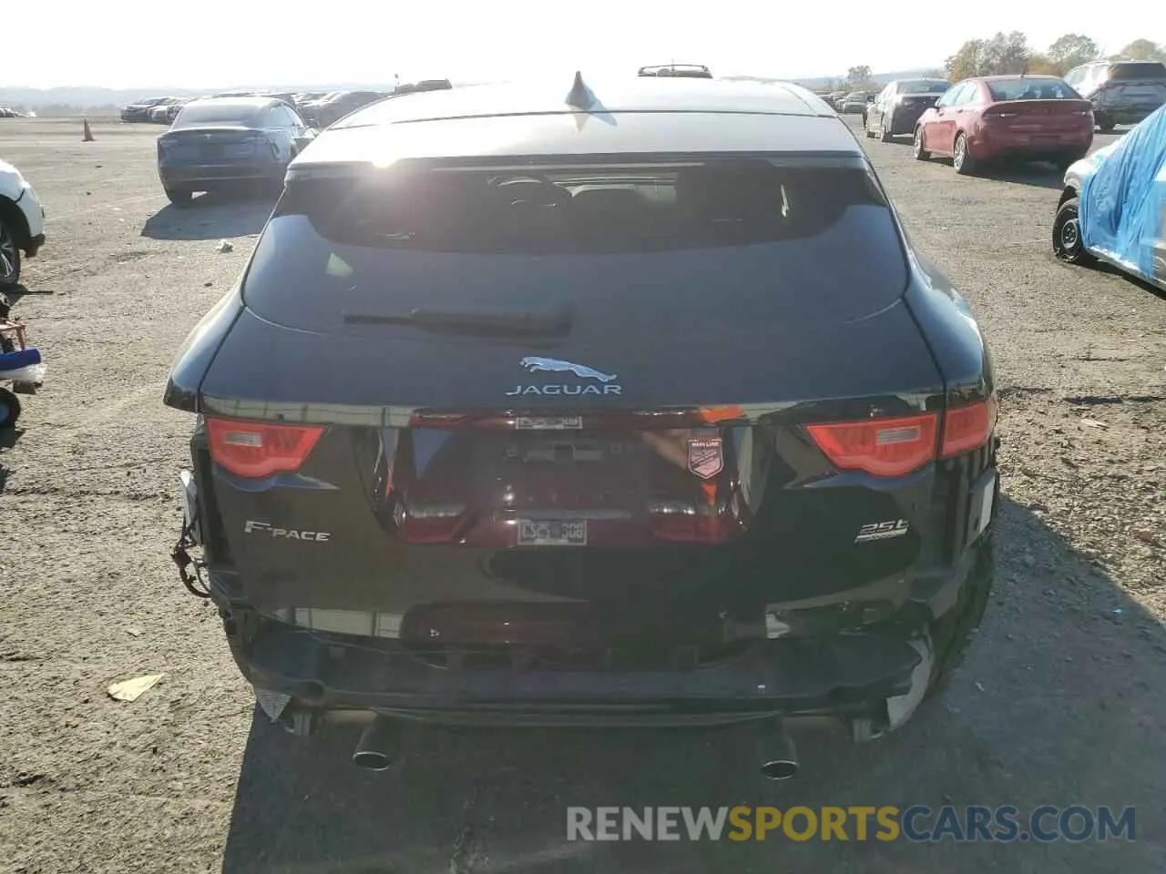 6 Photograph of a damaged car SADCL2FX1LA636658 JAGUAR F-PACE 2020