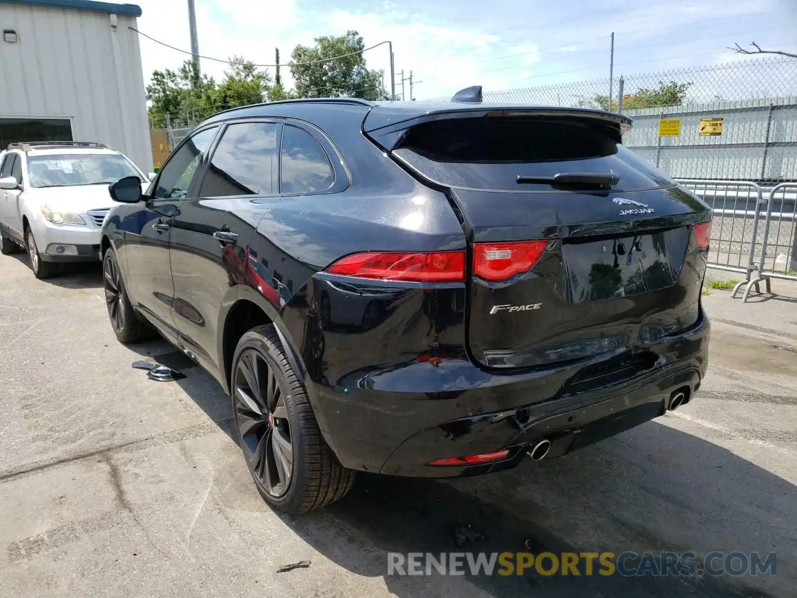 3 Photograph of a damaged car SADCM2FV3LA646684 JAGUAR F-PACE 2020