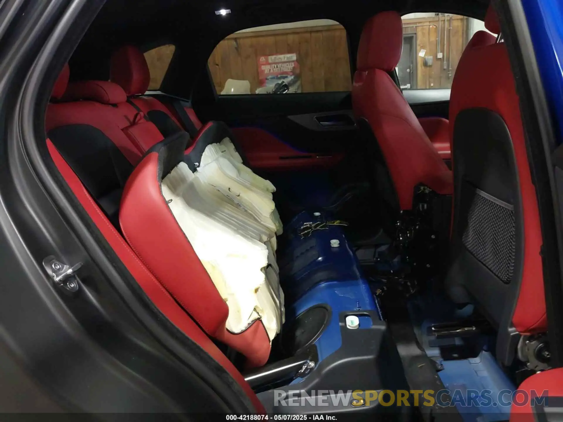 8 Photograph of a damaged car SADCM2FV4LA645110 JAGUAR F-PACE 2020