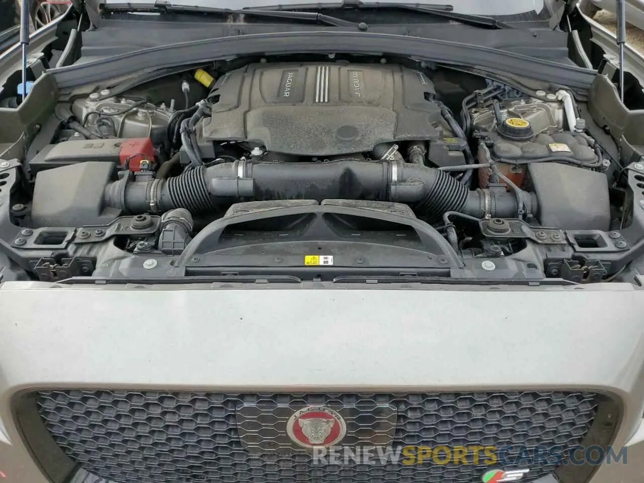 12 Photograph of a damaged car SADCM2FV5LA646587 JAGUAR F-PACE 2020