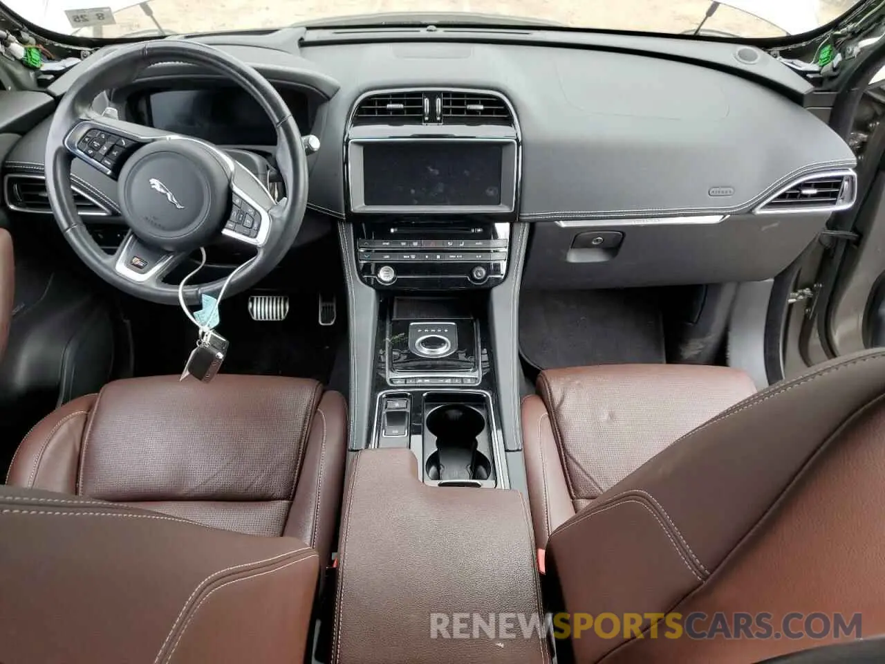 8 Photograph of a damaged car SADCM2FV5LA646587 JAGUAR F-PACE 2020