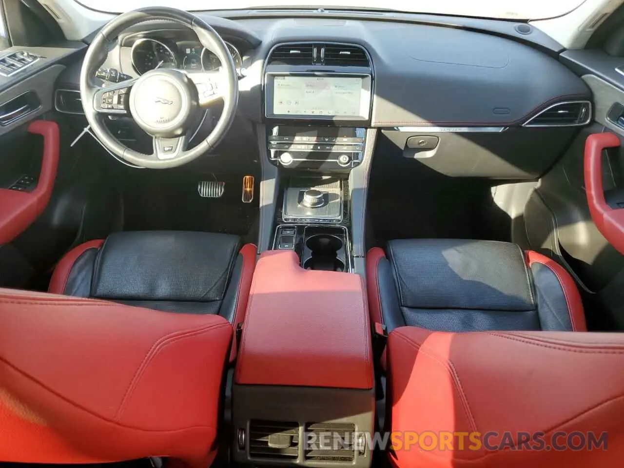 8 Photograph of a damaged car SADCM2FV7LA623473 JAGUAR F-PACE 2020