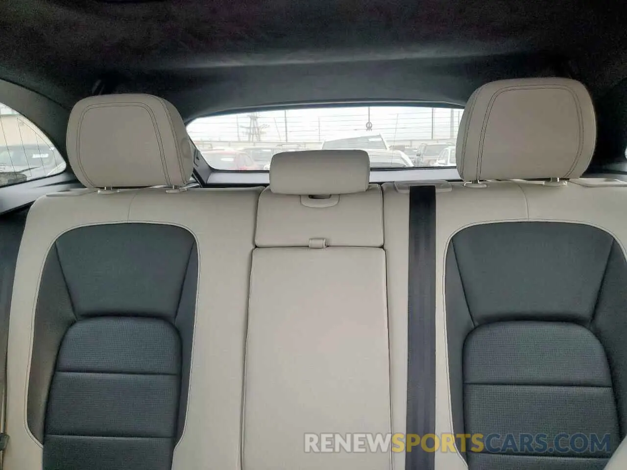 10 Photograph of a damaged car SADCM2FV7LA638202 JAGUAR F-PACE 2020