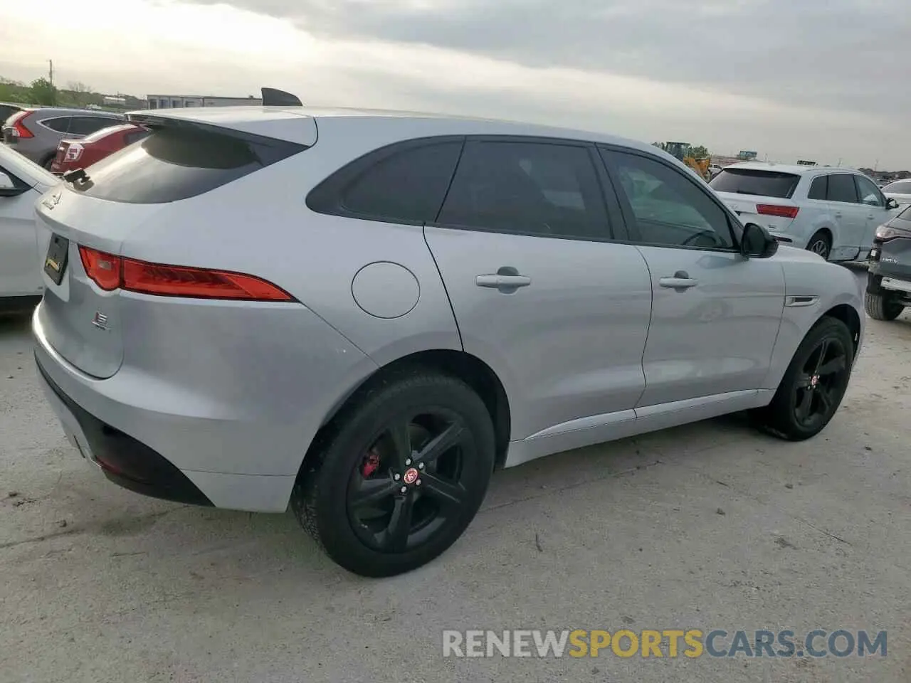 3 Photograph of a damaged car SADCM2FV7LA638202 JAGUAR F-PACE 2020