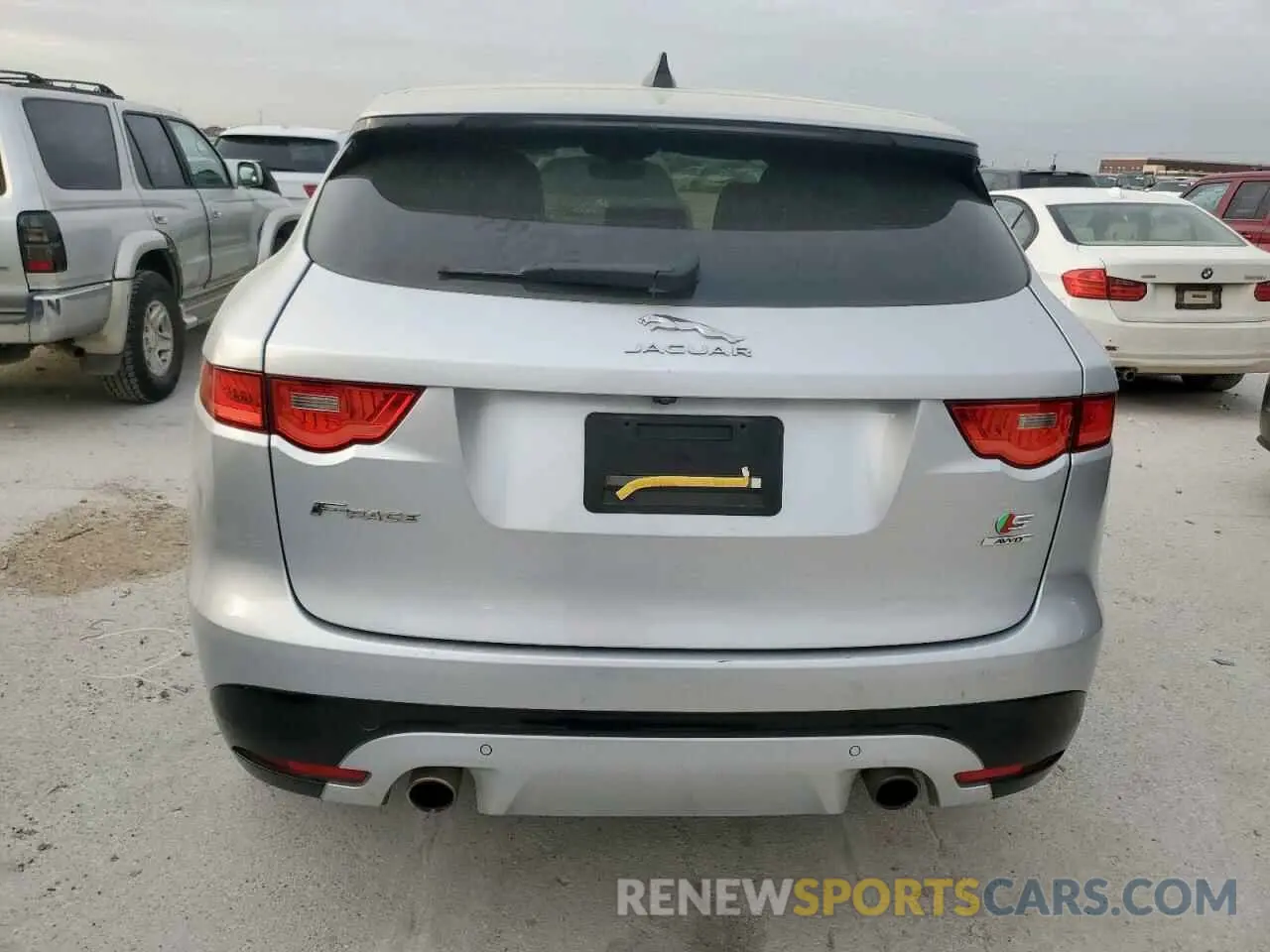 6 Photograph of a damaged car SADCM2FV7LA638202 JAGUAR F-PACE 2020